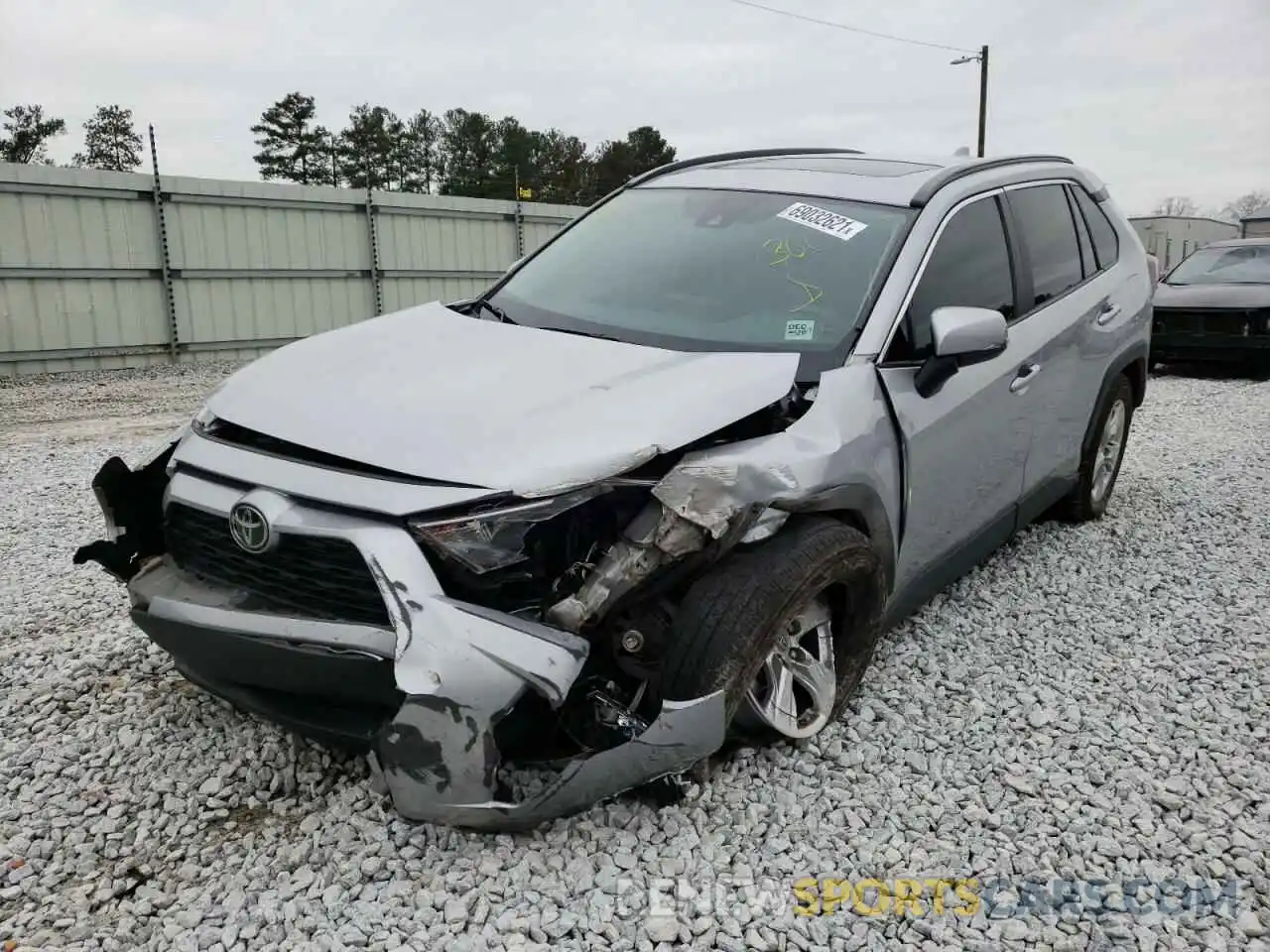 2 Photograph of a damaged car 2T3W1RFV9KW055088 TOYOTA RAV4 2019