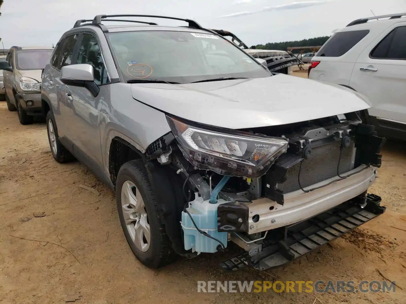 1 Photograph of a damaged car 2T3W1RFVXKC012509 TOYOTA RAV4 2019