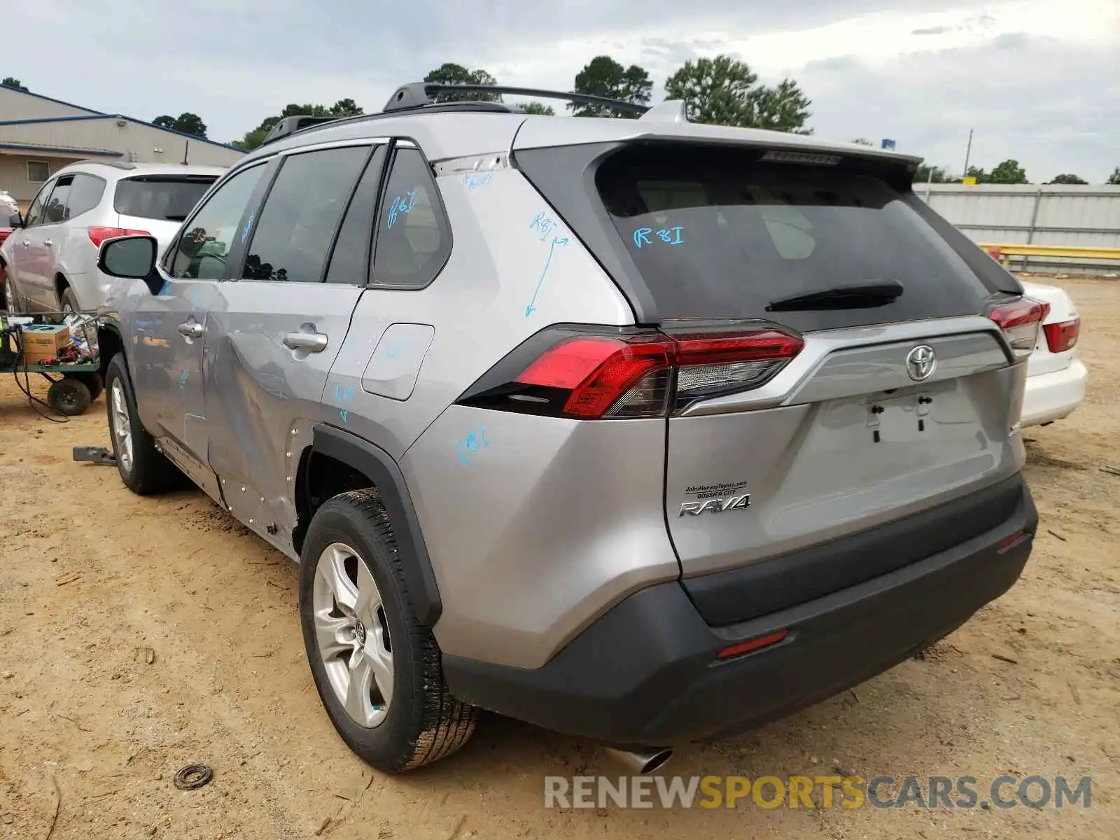 3 Photograph of a damaged car 2T3W1RFVXKC012509 TOYOTA RAV4 2019