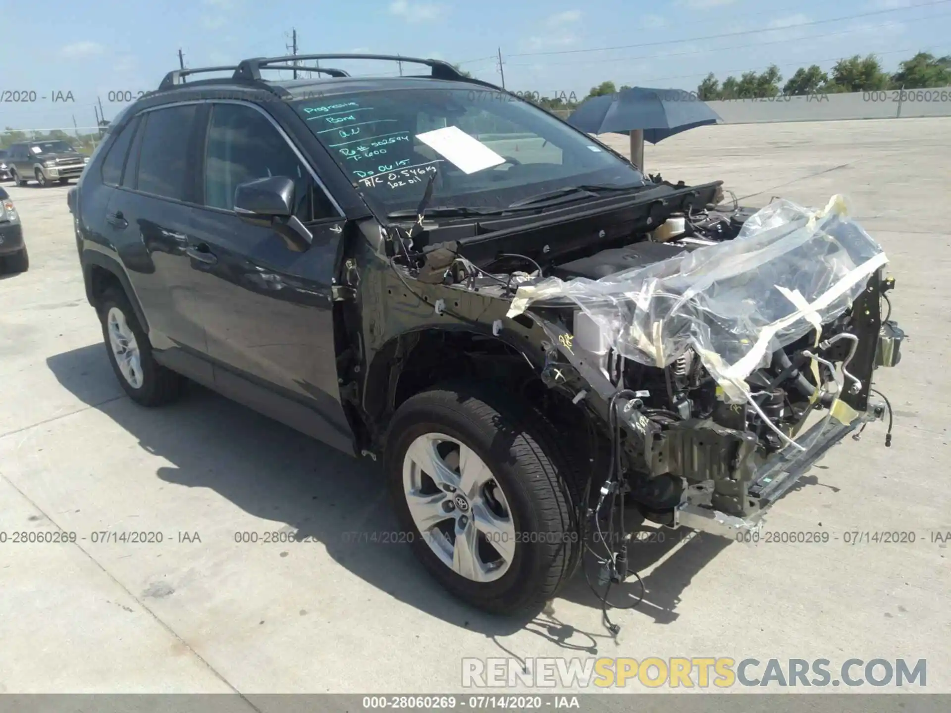 1 Photograph of a damaged car 2T3W1RFVXKC013479 TOYOTA RAV4 2019