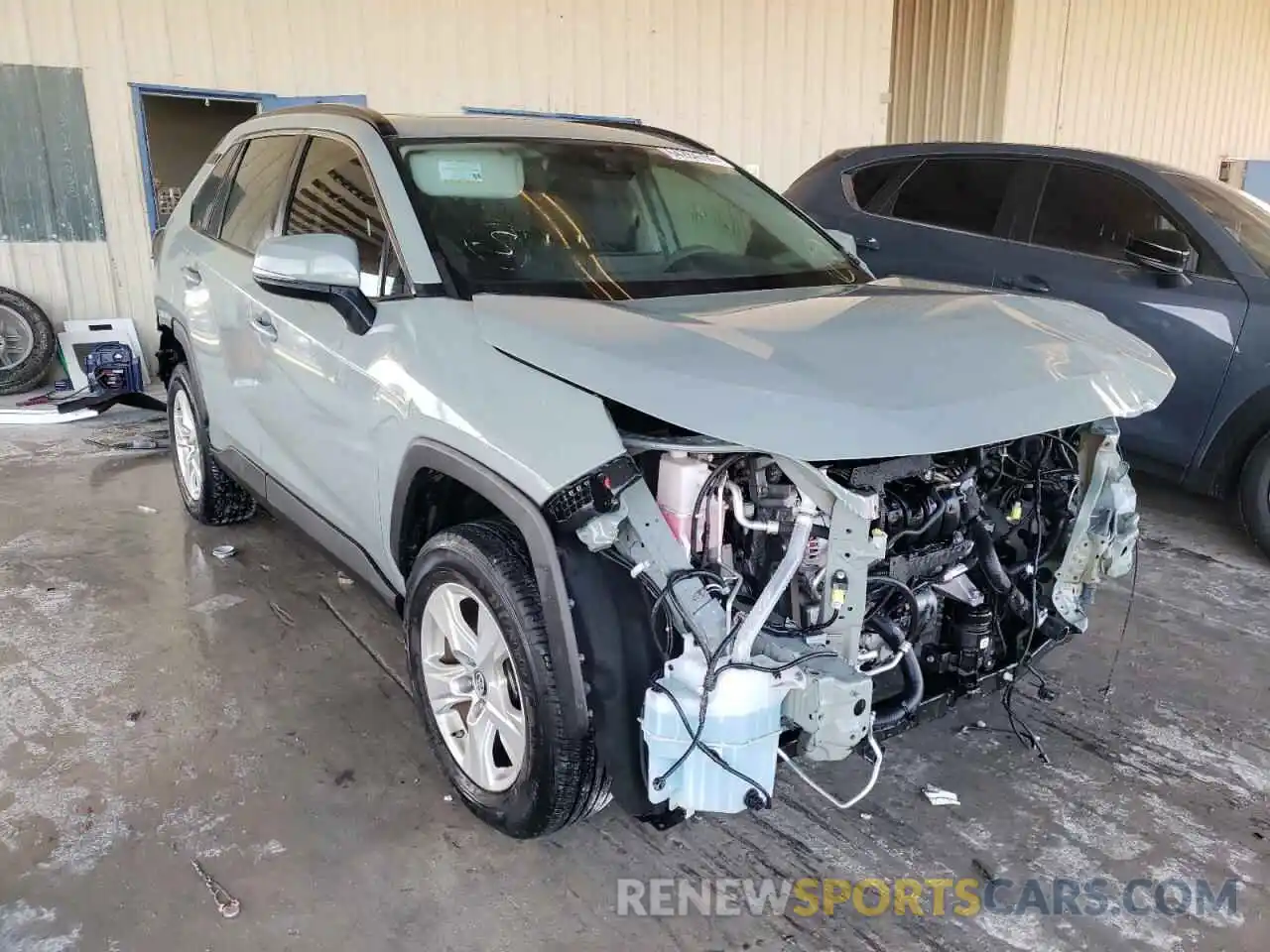 1 Photograph of a damaged car 2T3W1RFVXKC015118 TOYOTA RAV4 2019