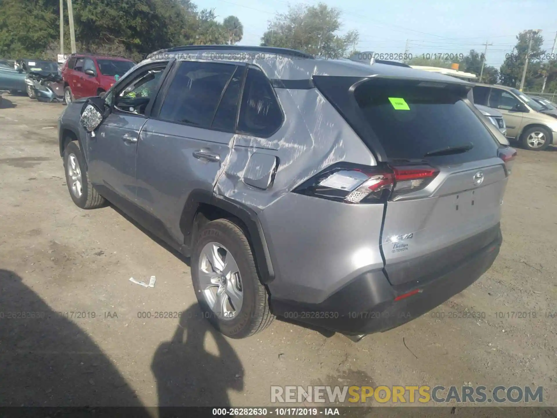 3 Photograph of a damaged car 2T3W1RFVXKC016656 TOYOTA RAV4 2019