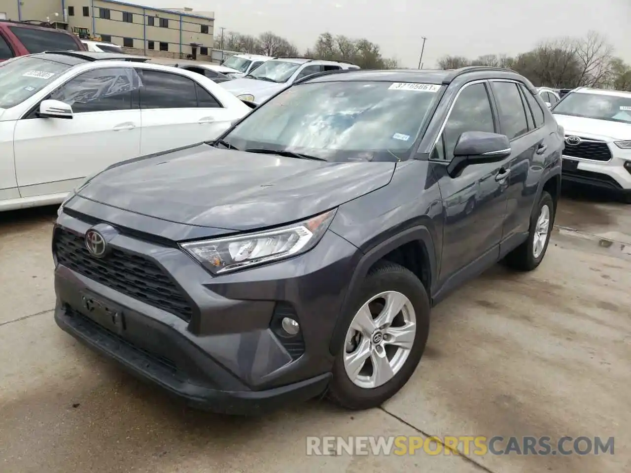 2 Фотография поврежденного автомобиля 2T3W1RFVXKC021551 TOYOTA RAV4 2019