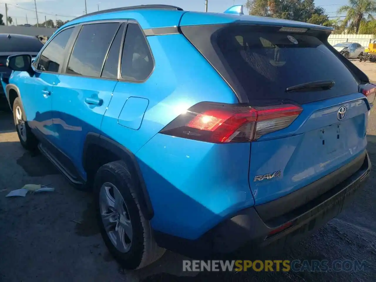 3 Photograph of a damaged car 2T3W1RFVXKC022800 TOYOTA RAV4 2019