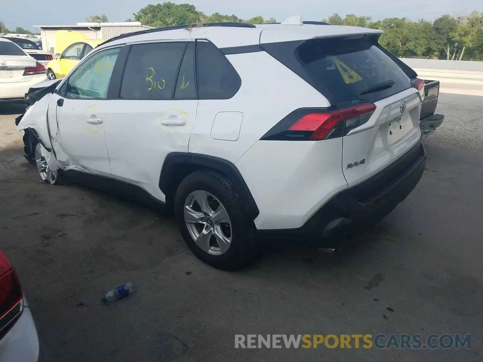 3 Photograph of a damaged car 2T3W1RFVXKC029603 TOYOTA RAV4 2019