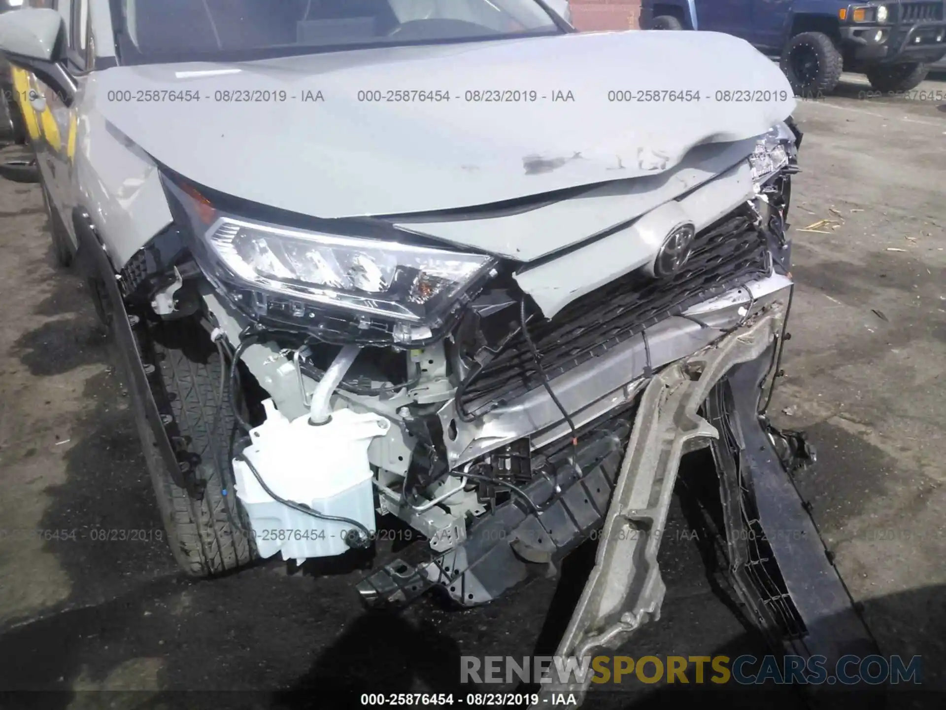 6 Фотография поврежденного автомобиля 2T3W1RFVXKW001136 TOYOTA RAV4 2019