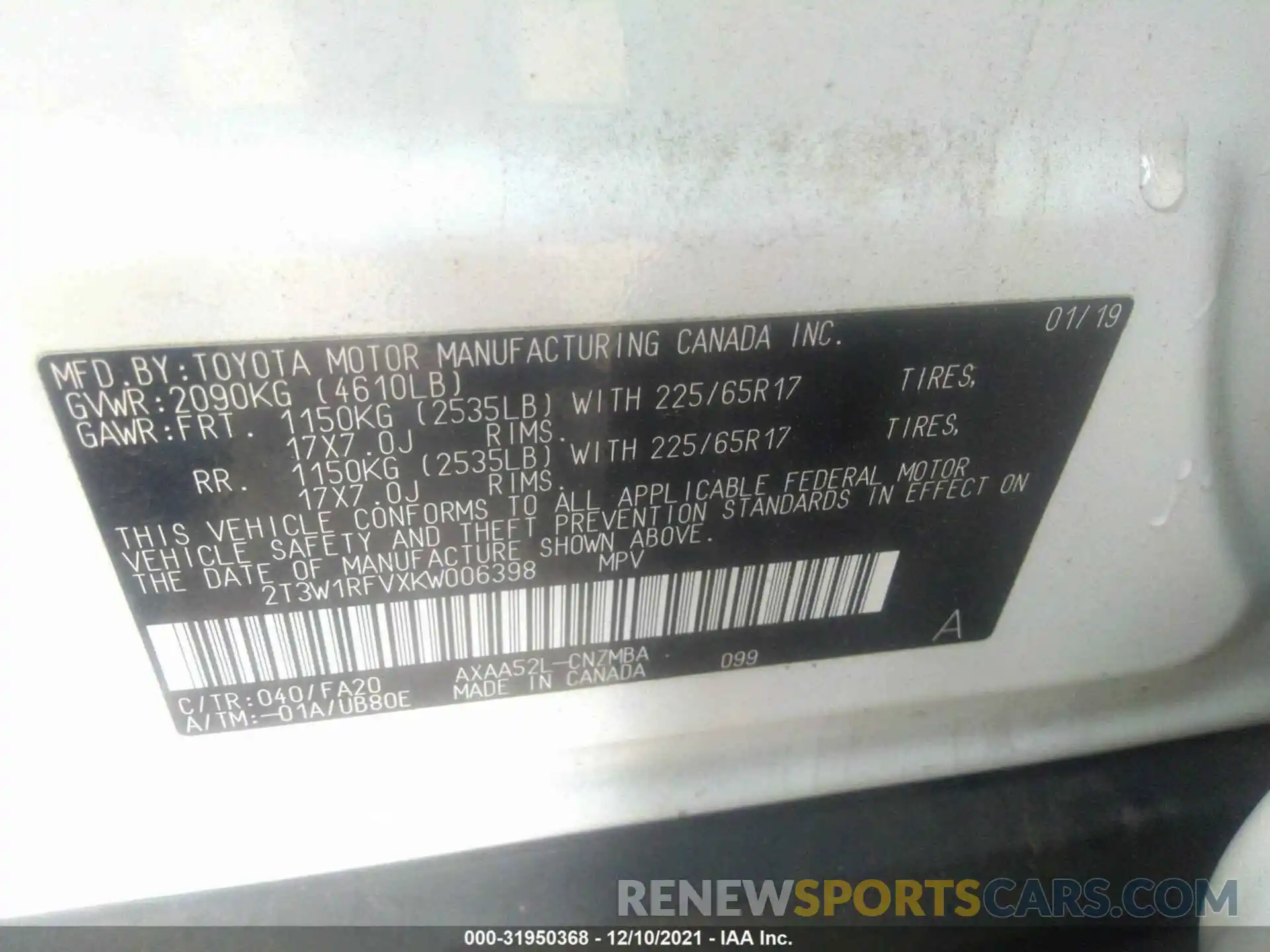 9 Photograph of a damaged car 2T3W1RFVXKW006398 TOYOTA RAV4 2019