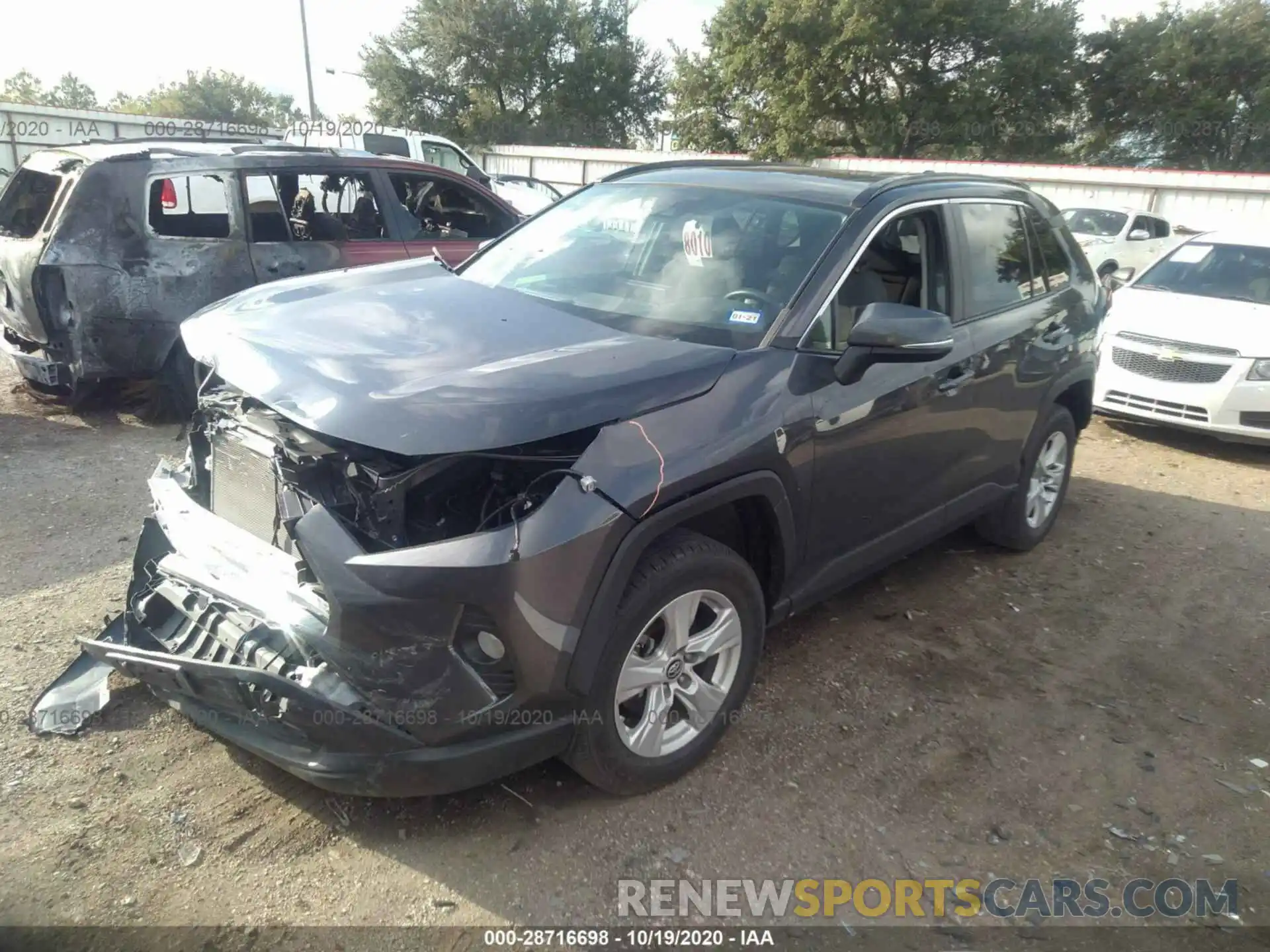 2 Фотография поврежденного автомобиля 2T3W1RFVXKW016879 TOYOTA RAV4 2019