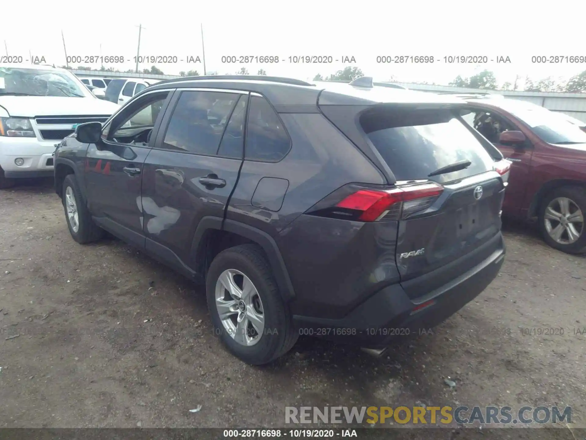 3 Фотография поврежденного автомобиля 2T3W1RFVXKW016879 TOYOTA RAV4 2019