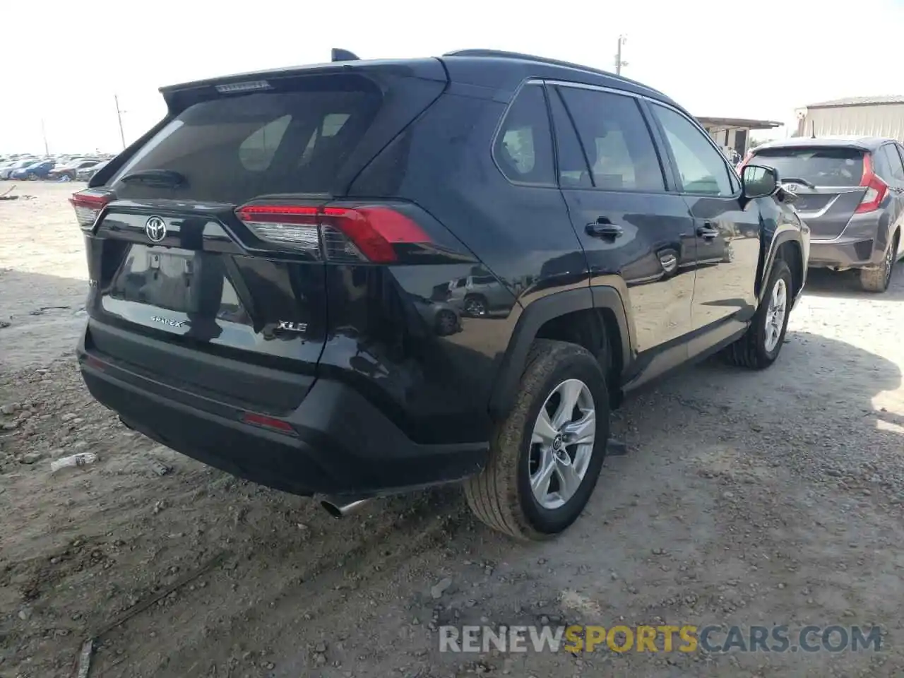 4 Photograph of a damaged car 2T3W1RFVXKW019328 TOYOTA RAV4 2019