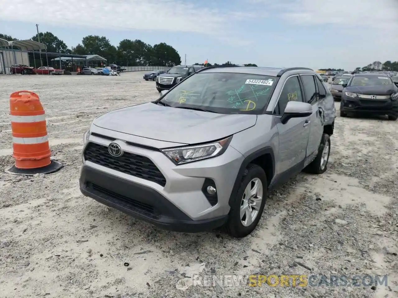 2 Photograph of a damaged car 2T3W1RFVXKW024786 TOYOTA RAV4 2019