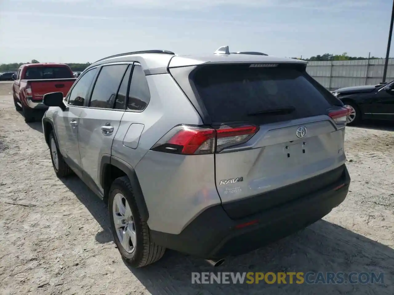 3 Photograph of a damaged car 2T3W1RFVXKW024836 TOYOTA RAV4 2019