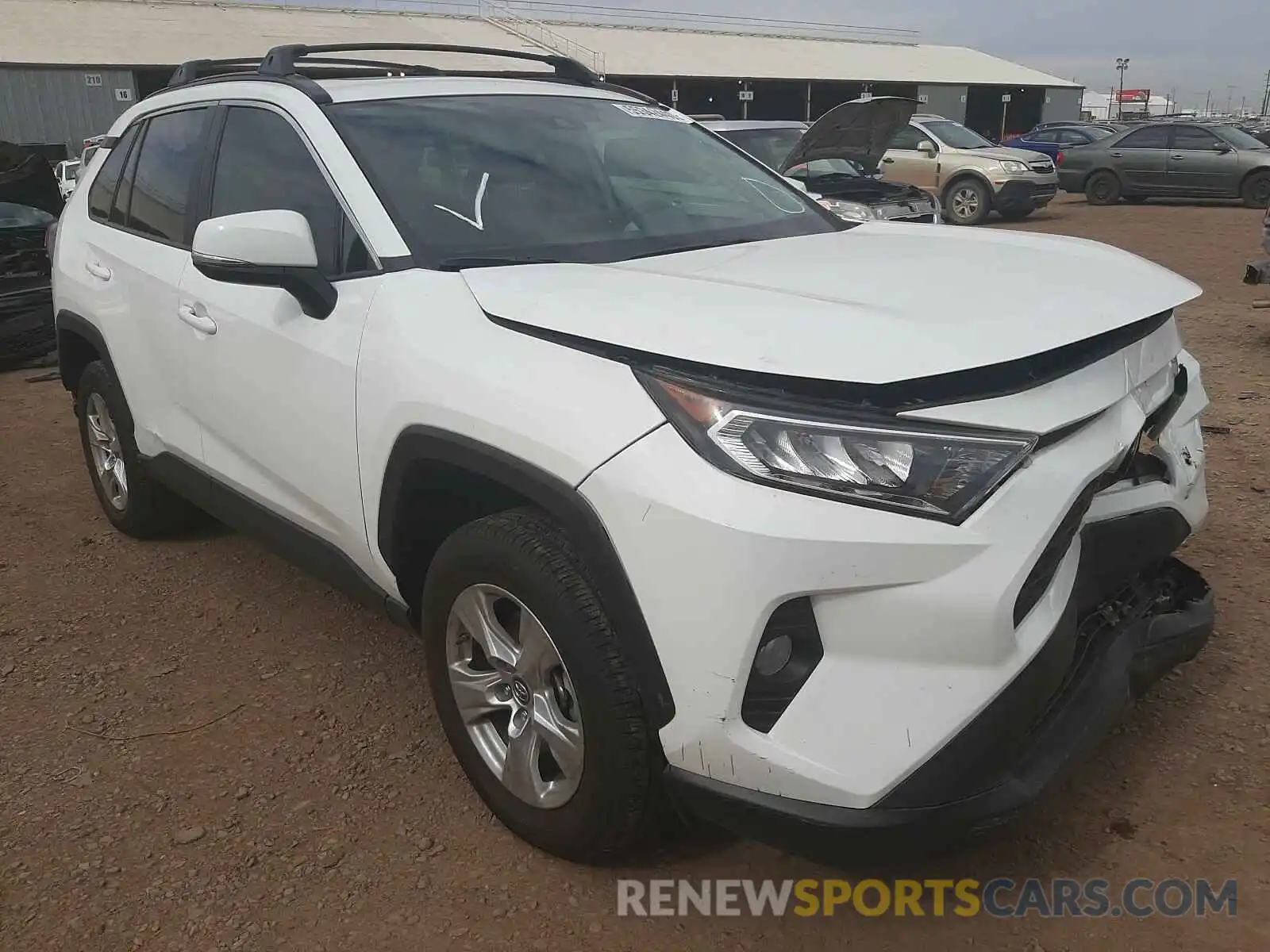 1 Photograph of a damaged car 2T3W1RFVXKW030961 TOYOTA RAV4 2019