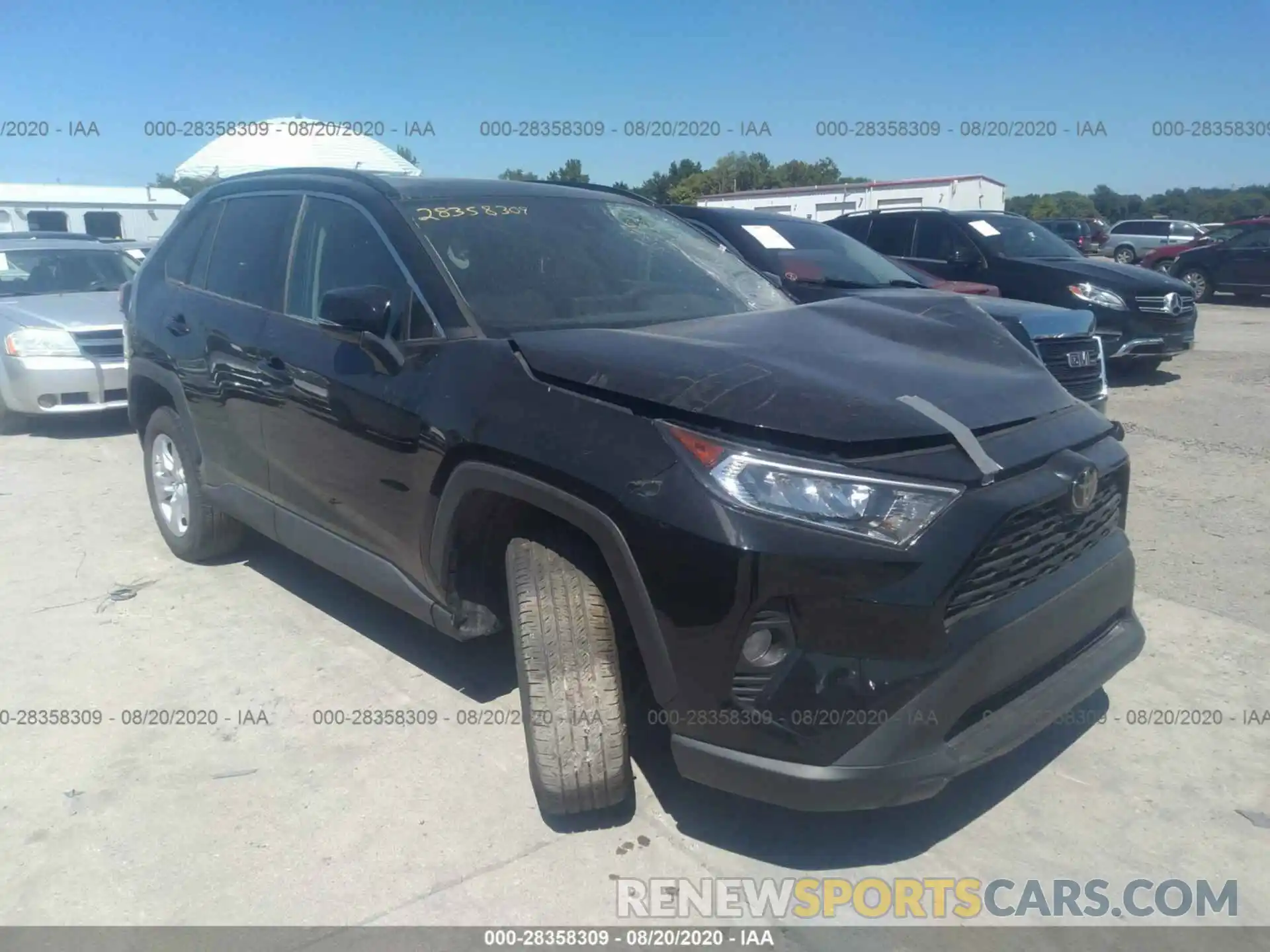 1 Photograph of a damaged car 2T3W1RFVXKW034119 TOYOTA RAV4 2019