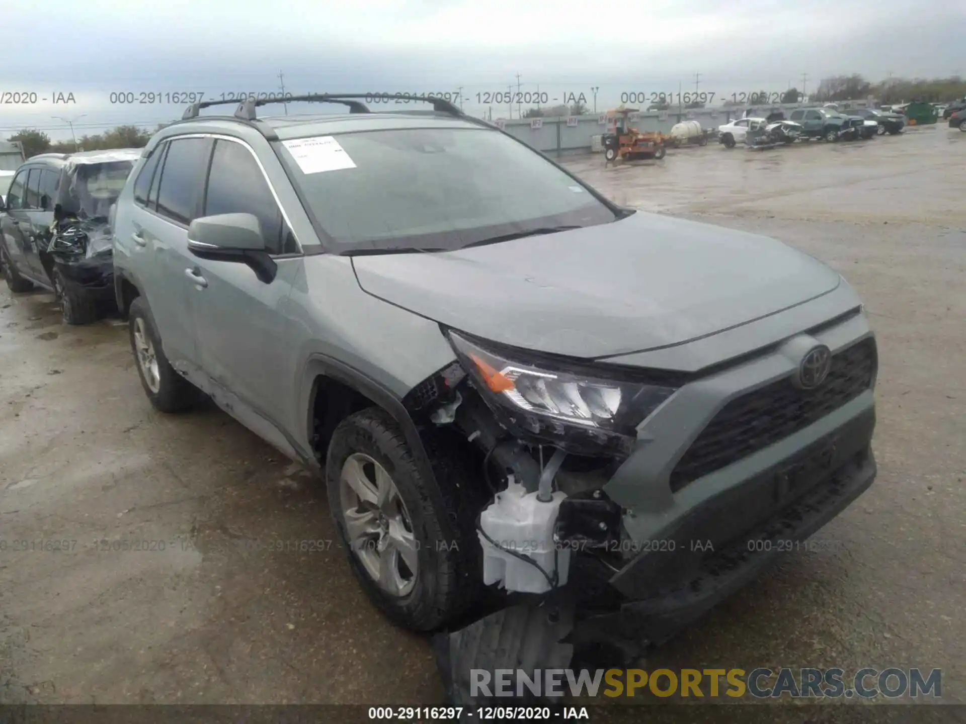 1 Photograph of a damaged car 2T3W1RFVXKW046190 TOYOTA RAV4 2019