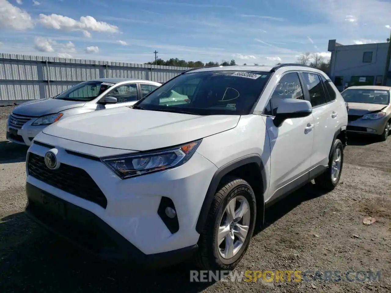 2 Фотография поврежденного автомобиля 2T3W1RFVXKW050739 TOYOTA RAV4 2019