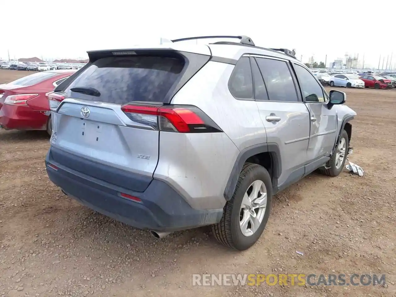 4 Photograph of a damaged car 2T3W1RFVXKW056329 TOYOTA RAV4 2019