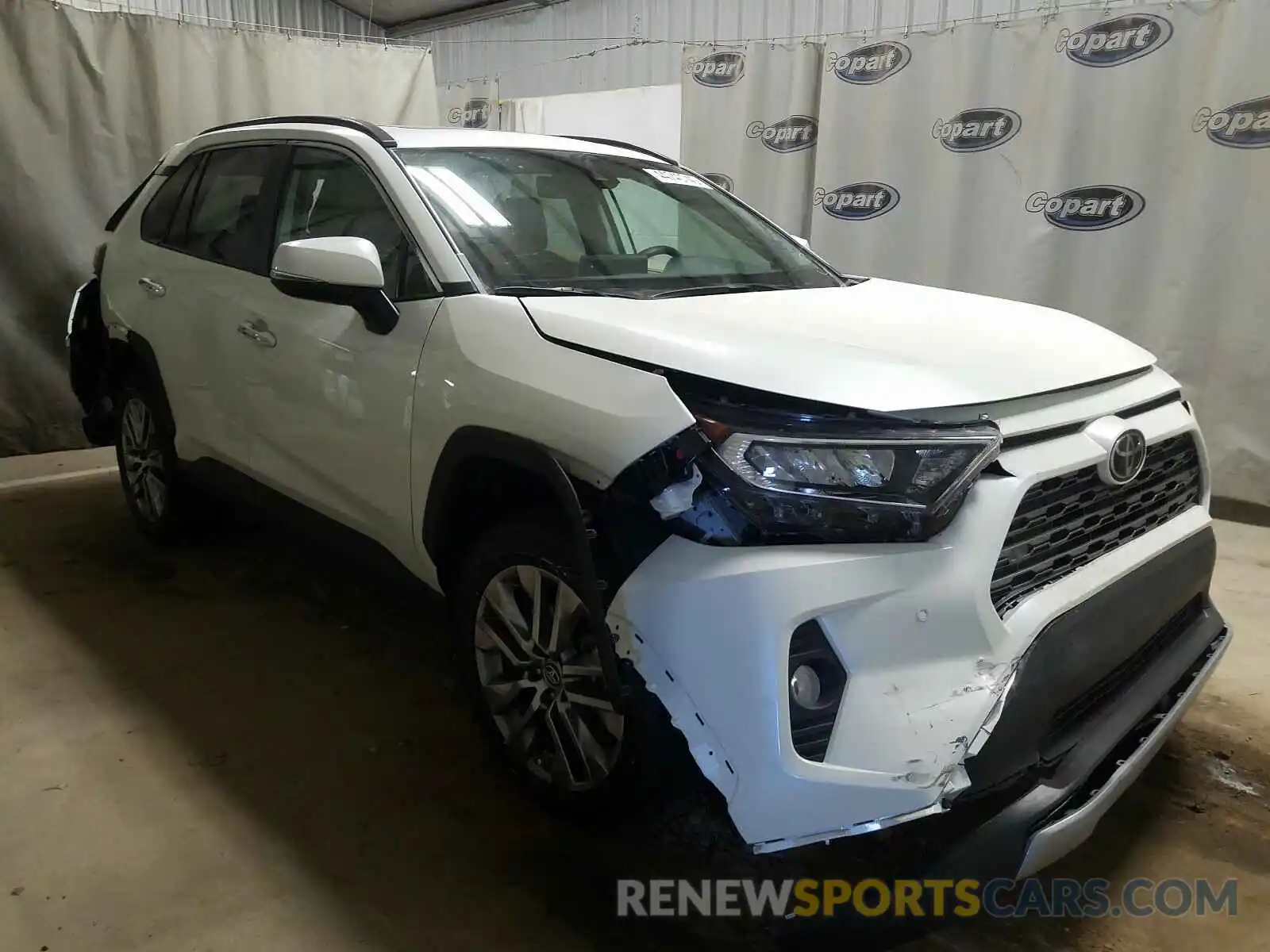 1 Photograph of a damaged car 2T3Y1RFV0KC027562 TOYOTA RAV4 2019