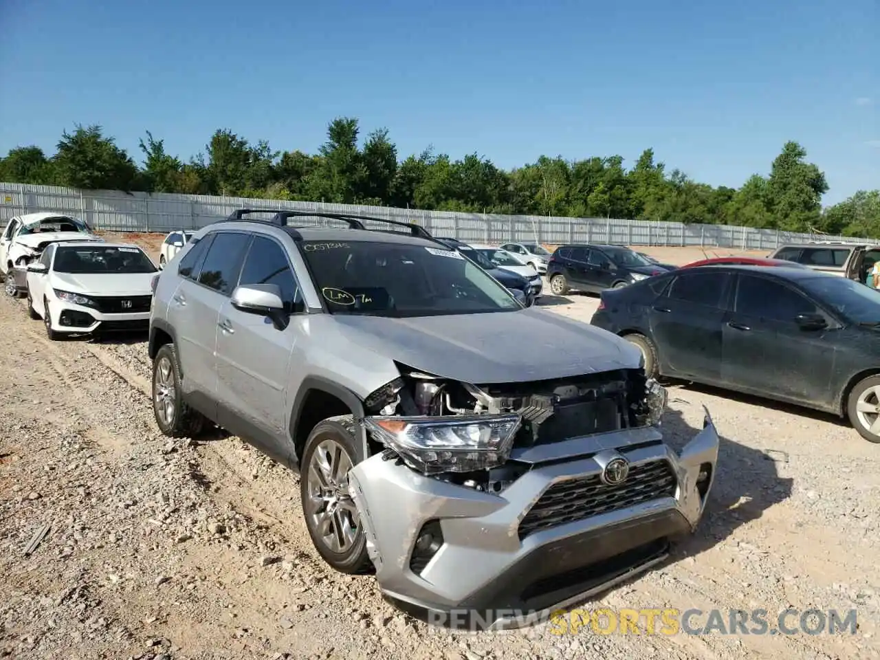 9 Photograph of a damaged car 2T3Y1RFV2KC007345 TOYOTA RAV4 2019