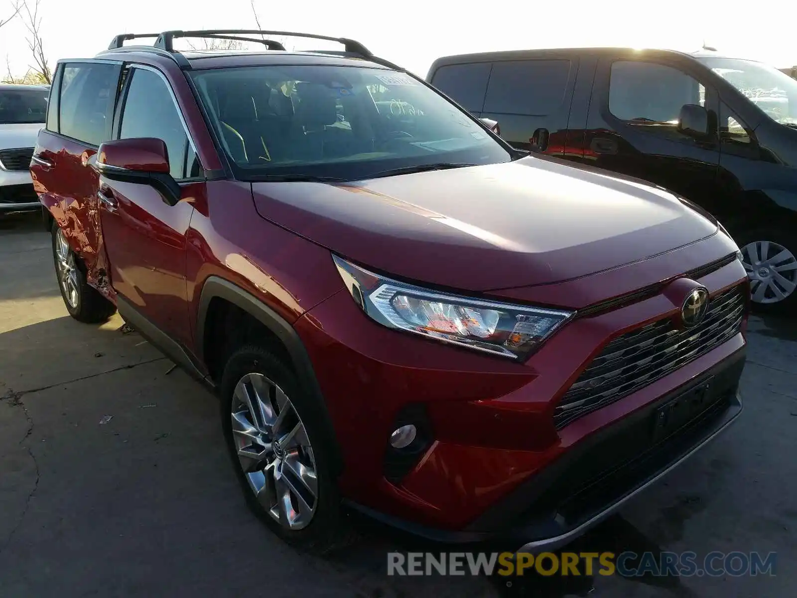 1 Photograph of a damaged car 2T3Y1RFV2KW023866 TOYOTA RAV4 2019