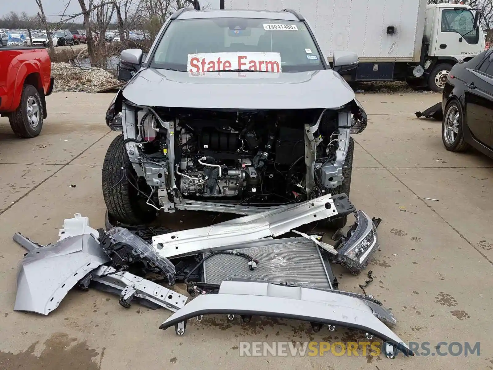 9 Photograph of a damaged car 2T3Y1RFV4KC010375 TOYOTA RAV4 2019