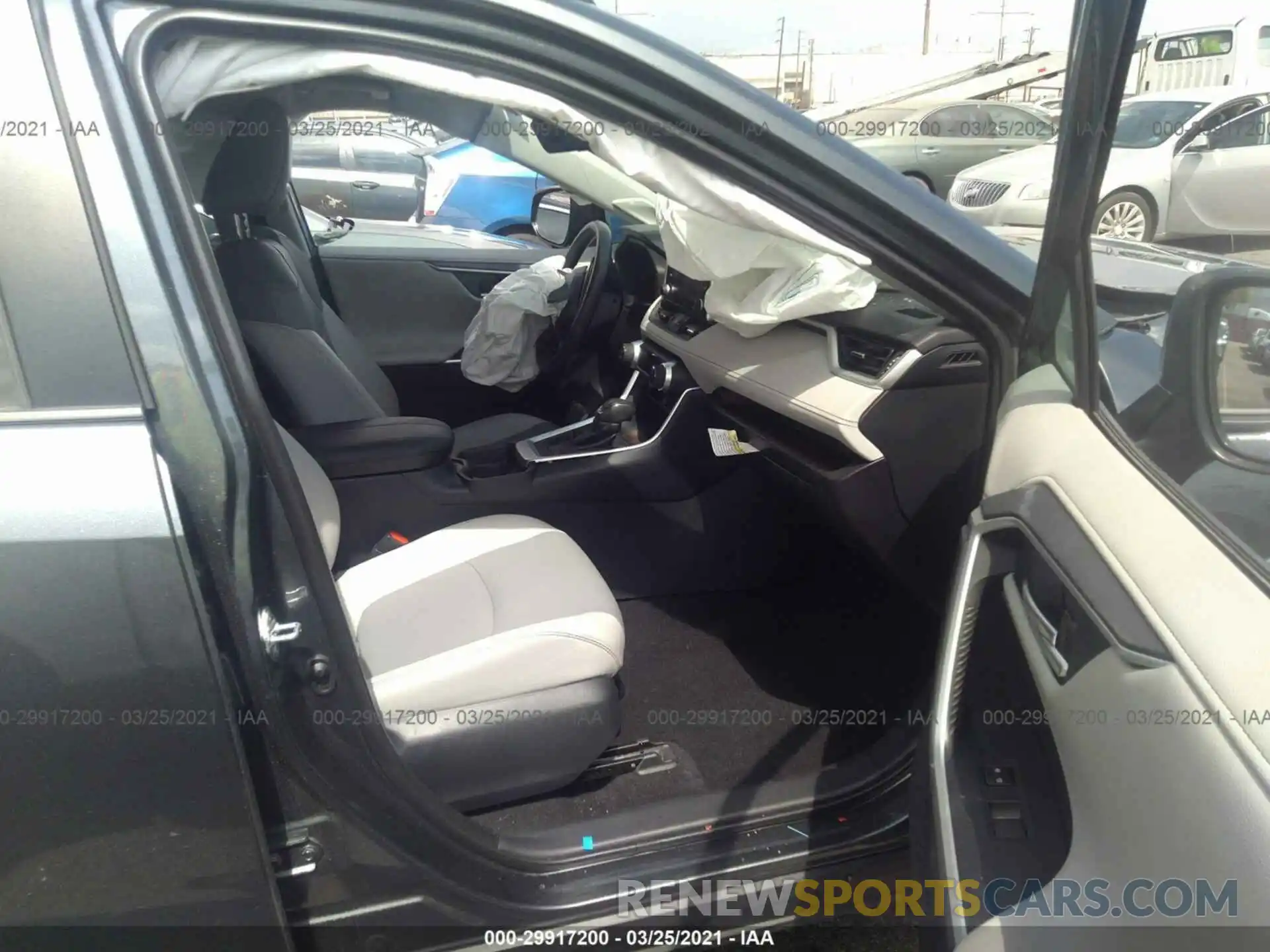 5 Фотография поврежденного автомобиля 2T3Y1RFV4KC012174 TOYOTA RAV4 2019