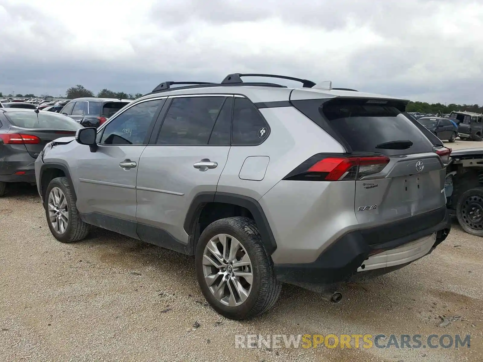 3 Photograph of a damaged car 2T3Y1RFV4KC015298 TOYOTA RAV4 2019