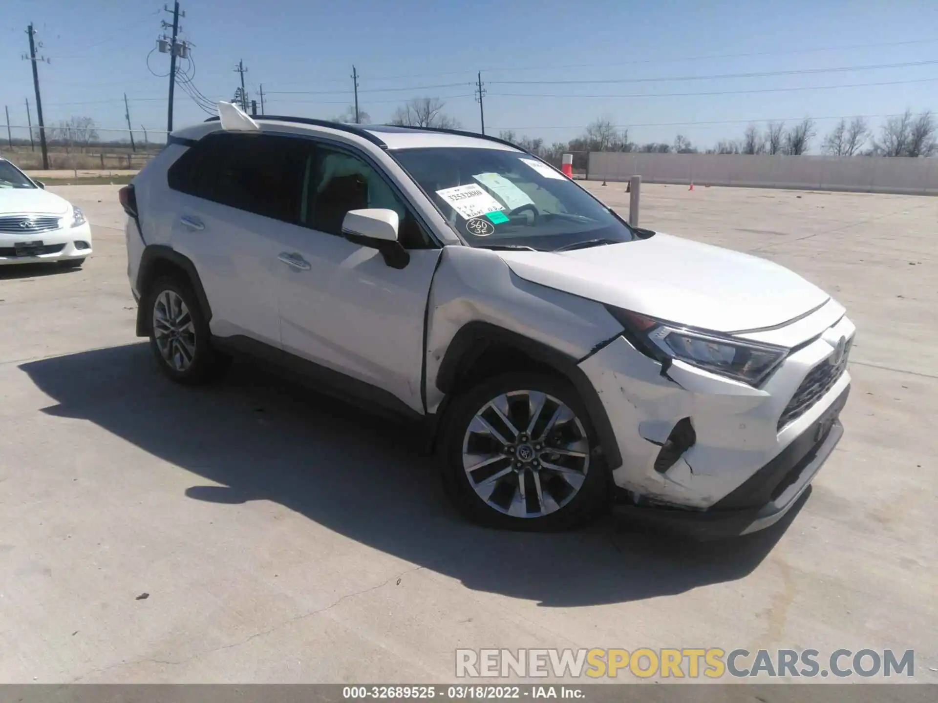 1 Photograph of a damaged car 2T3Y1RFV4KW024551 TOYOTA RAV4 2019