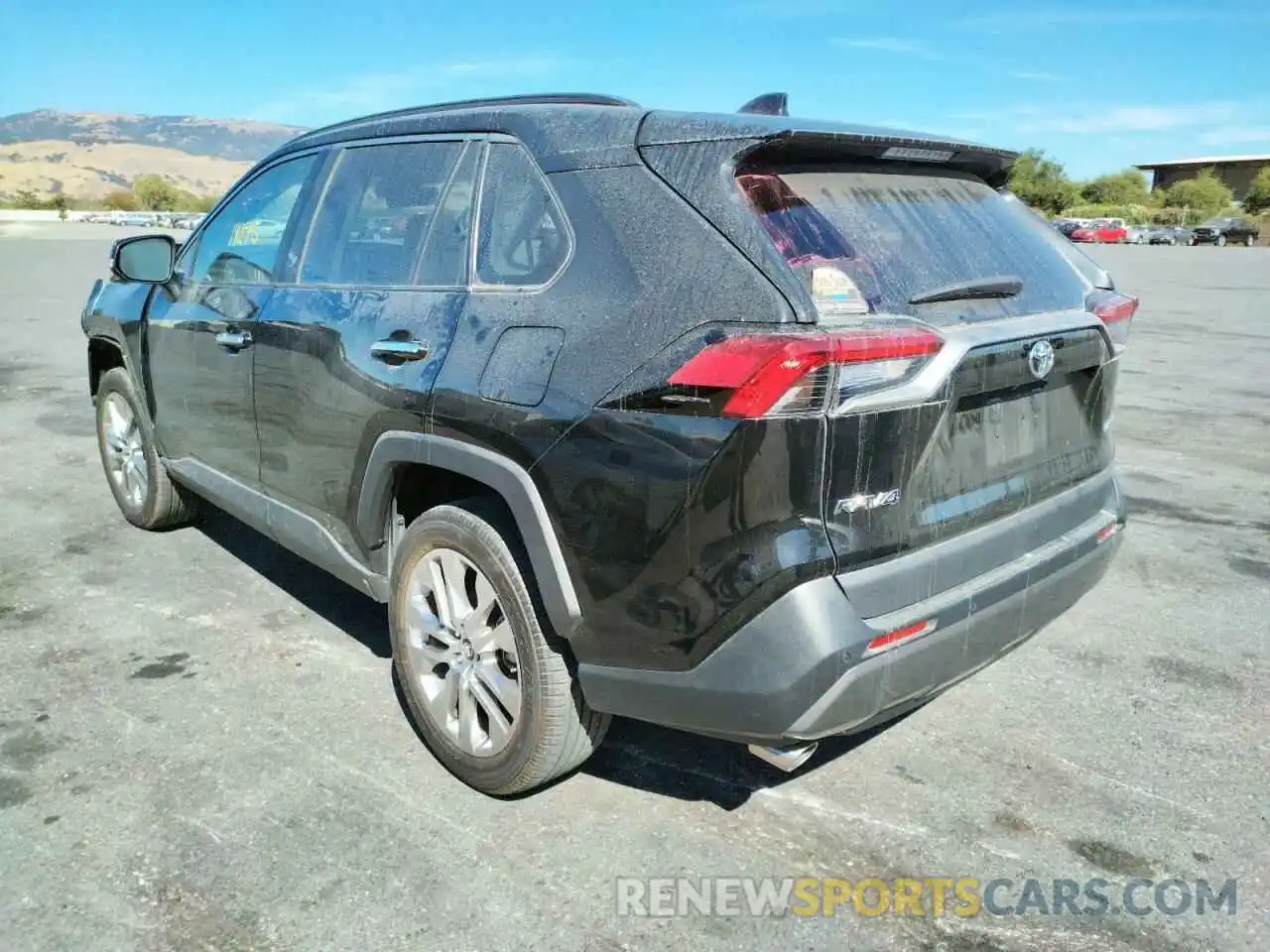 3 Photograph of a damaged car 2T3Y1RFV5KW030875 TOYOTA RAV4 2019