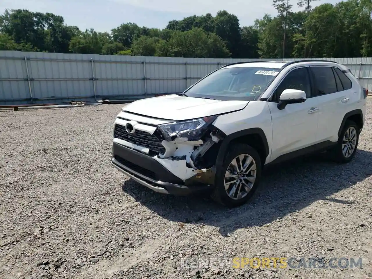 9 Photograph of a damaged car 2T3Y1RFV6KW020713 TOYOTA RAV4 2019