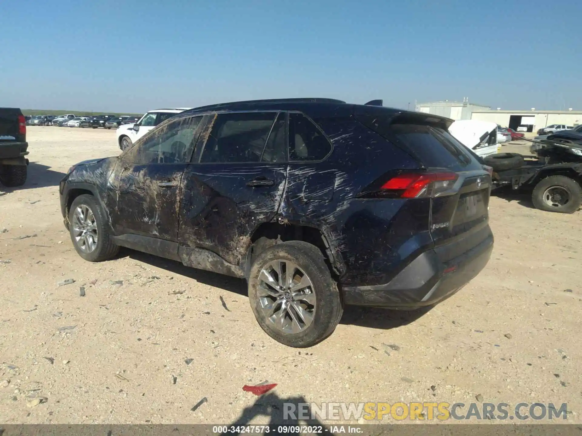 3 Photograph of a damaged car 2T3Y1RFV6KW031694 TOYOTA RAV4 2019