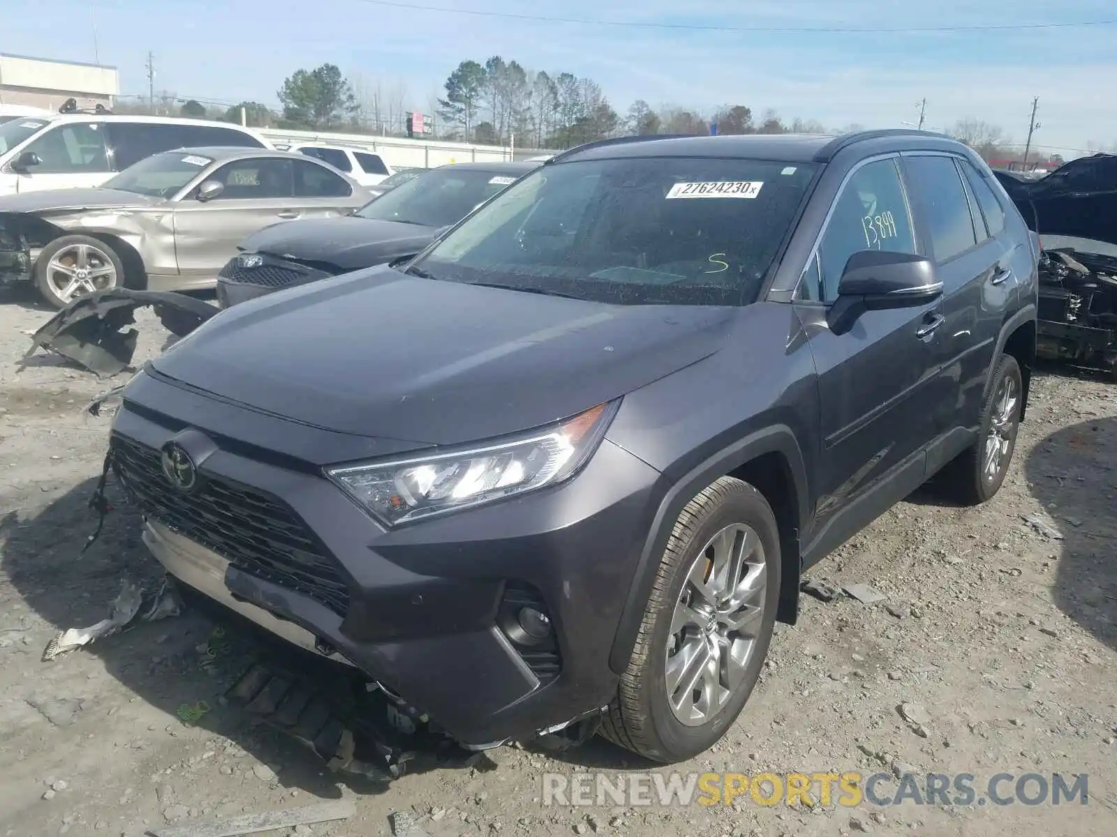 2 Фотография поврежденного автомобиля 2T3Y1RFV6KW033980 TOYOTA RAV4 2019