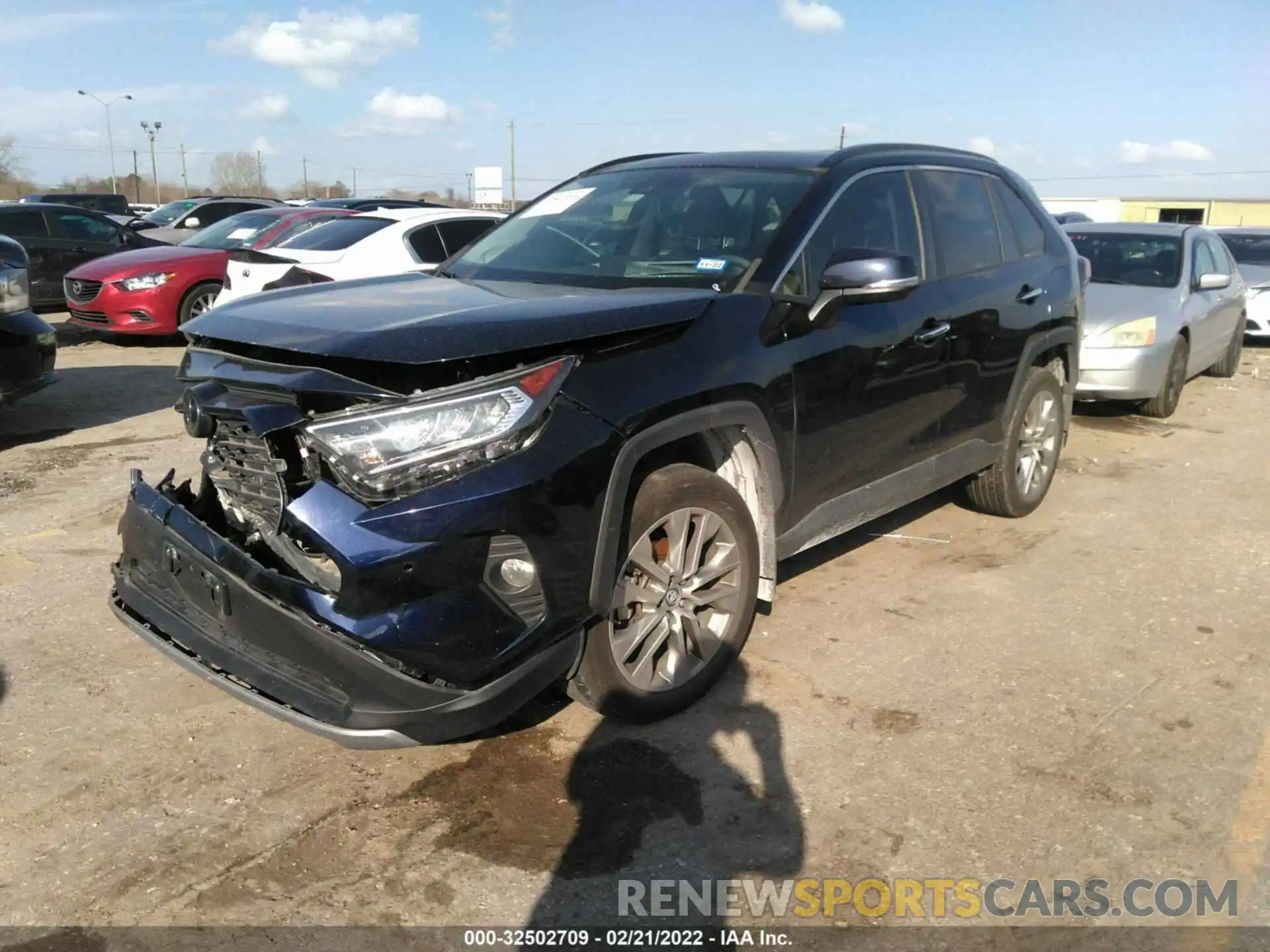 2 Photograph of a damaged car 2T3Y1RFV7KC008314 TOYOTA RAV4 2019