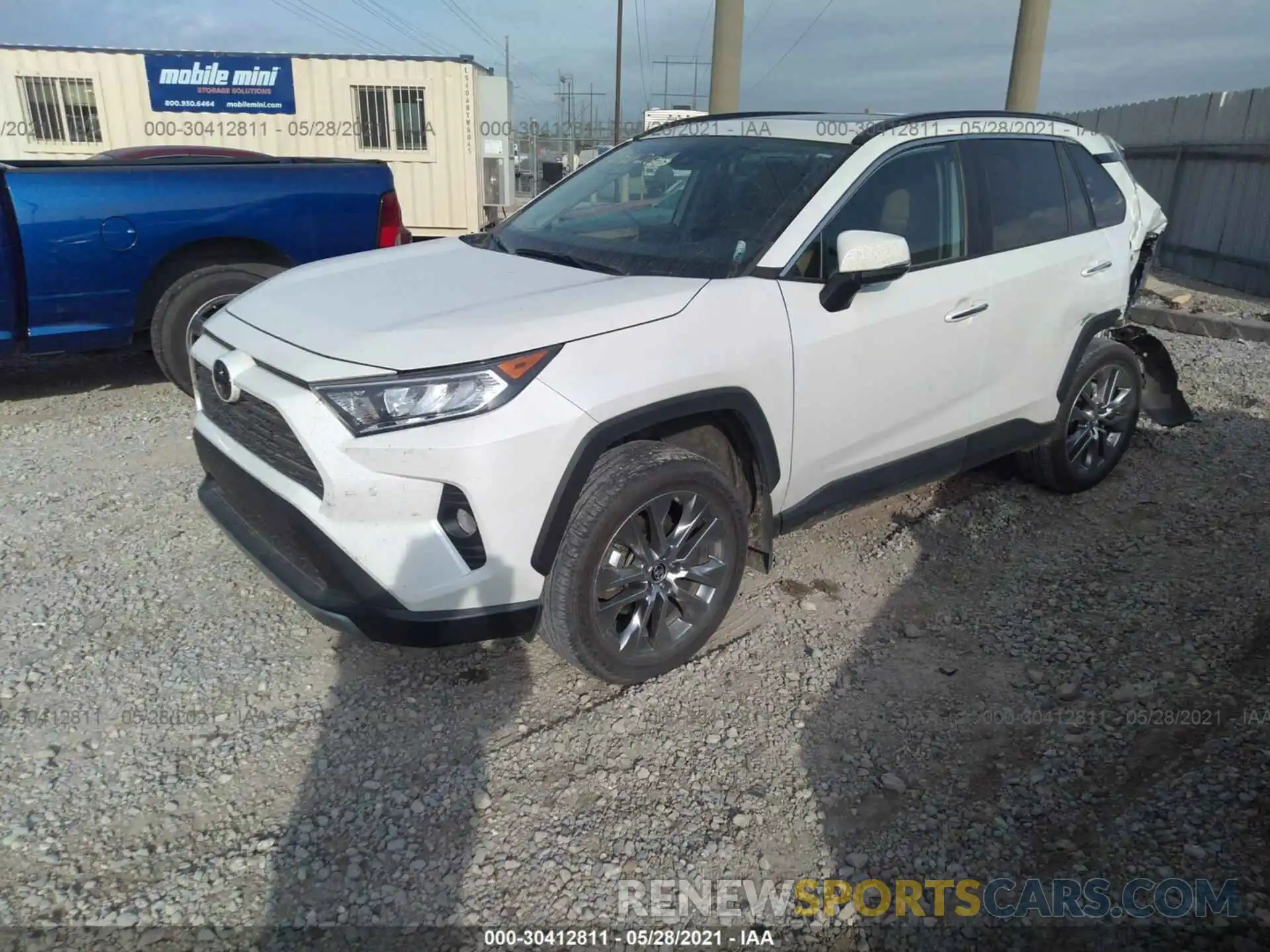 2 Photograph of a damaged car 2T3Y1RFV8KW037030 TOYOTA RAV4 2019