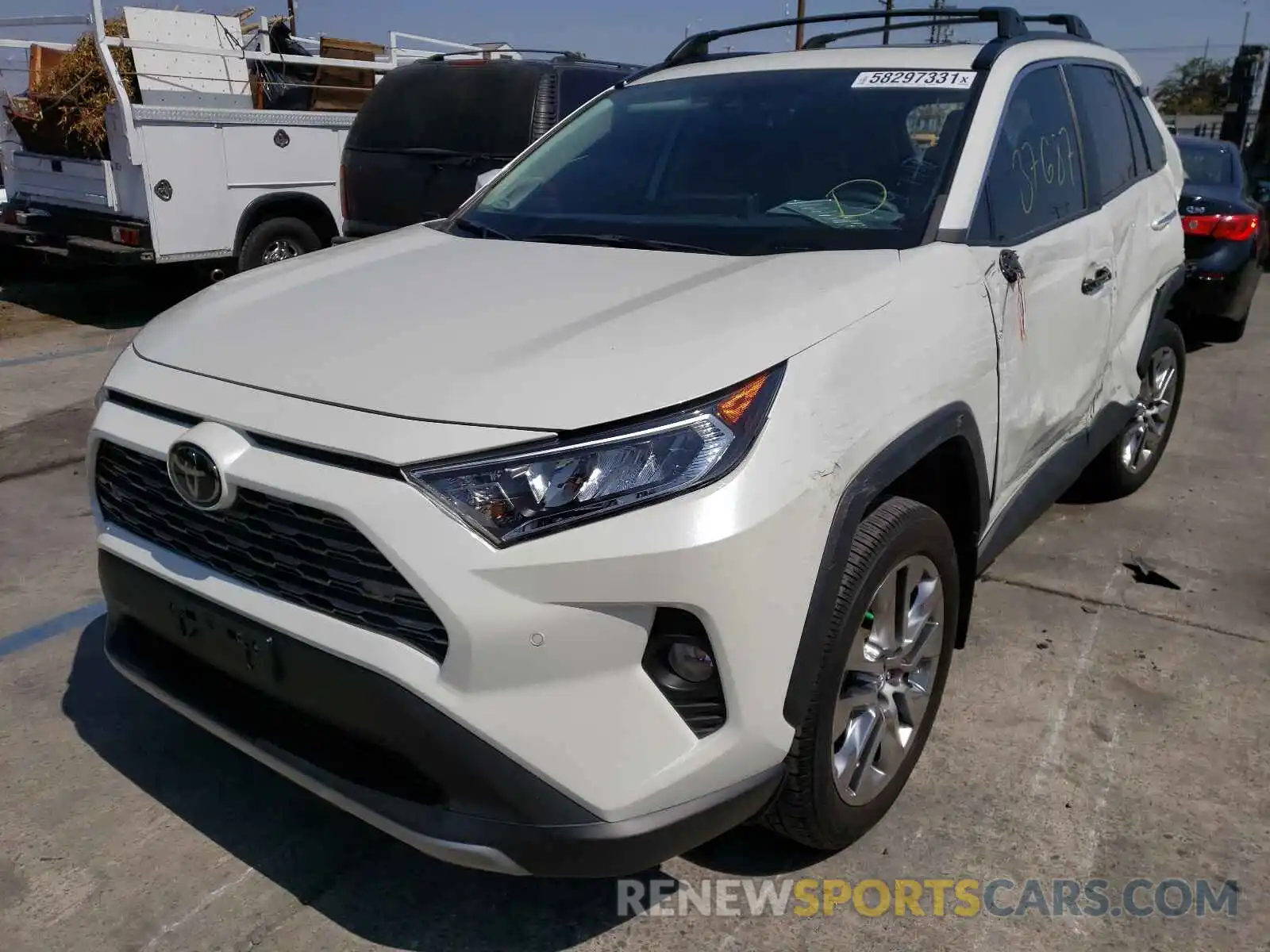 2 Photograph of a damaged car 2T3Y1RFV9KC030279 TOYOTA RAV4 2019