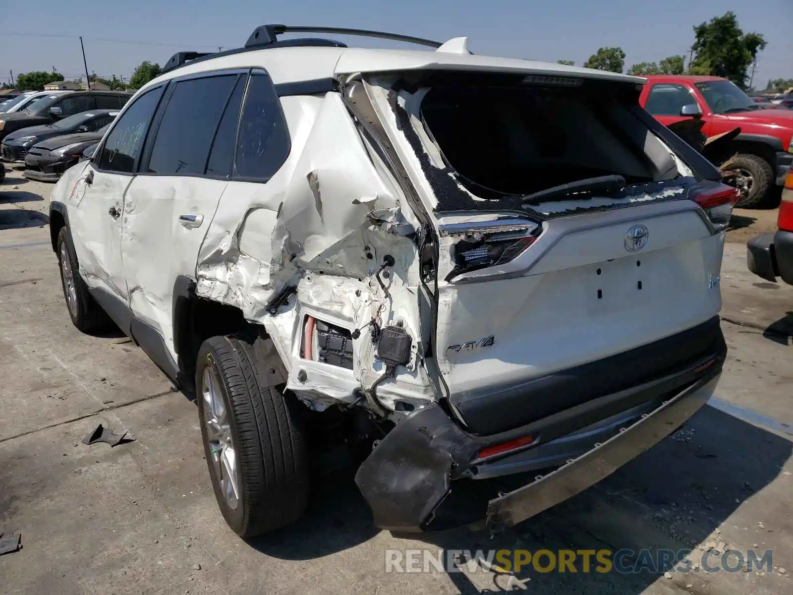 3 Photograph of a damaged car 2T3Y1RFV9KC030279 TOYOTA RAV4 2019