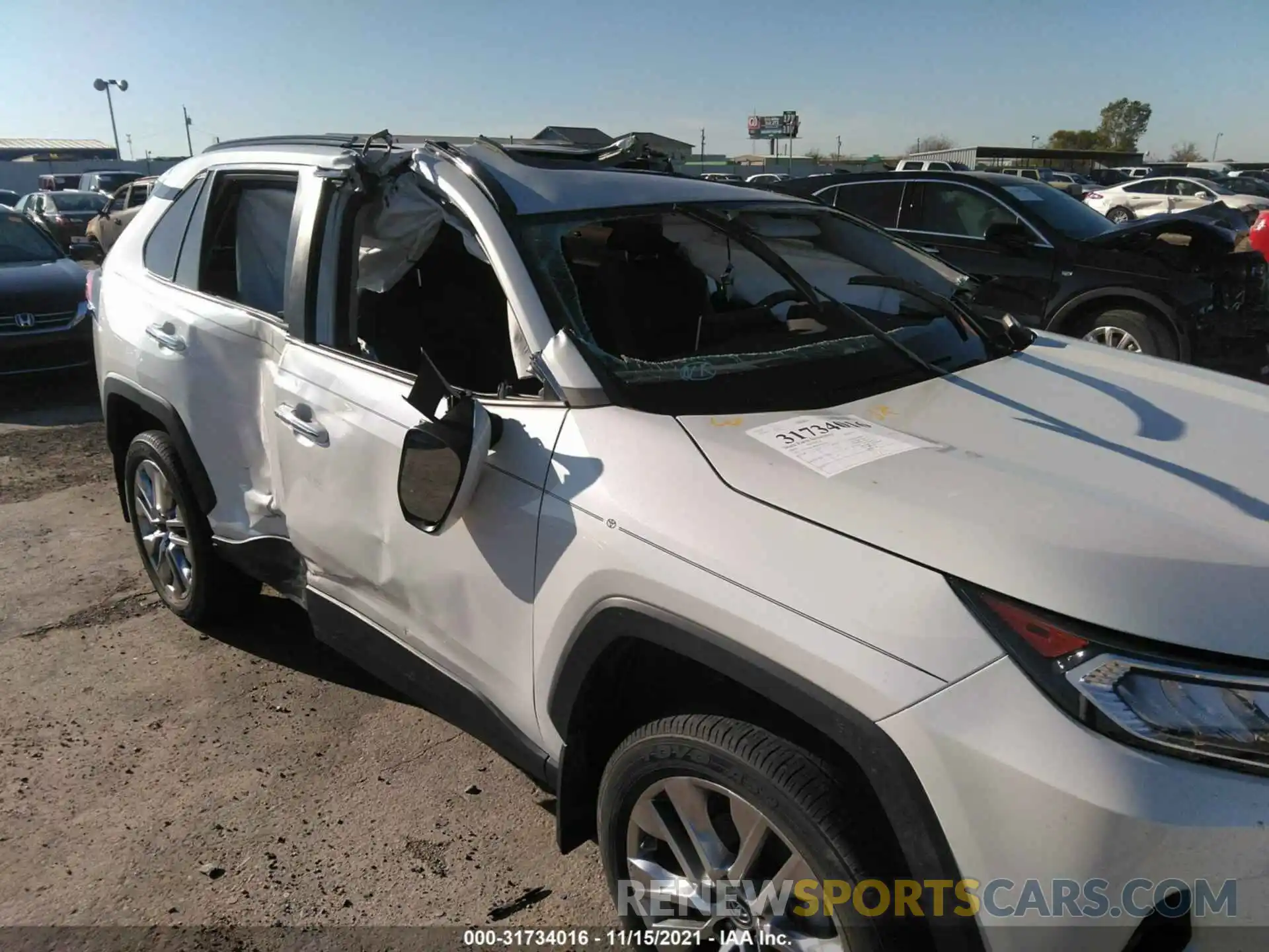 6 Photograph of a damaged car 2T3Y1RFV9KW023752 TOYOTA RAV4 2019