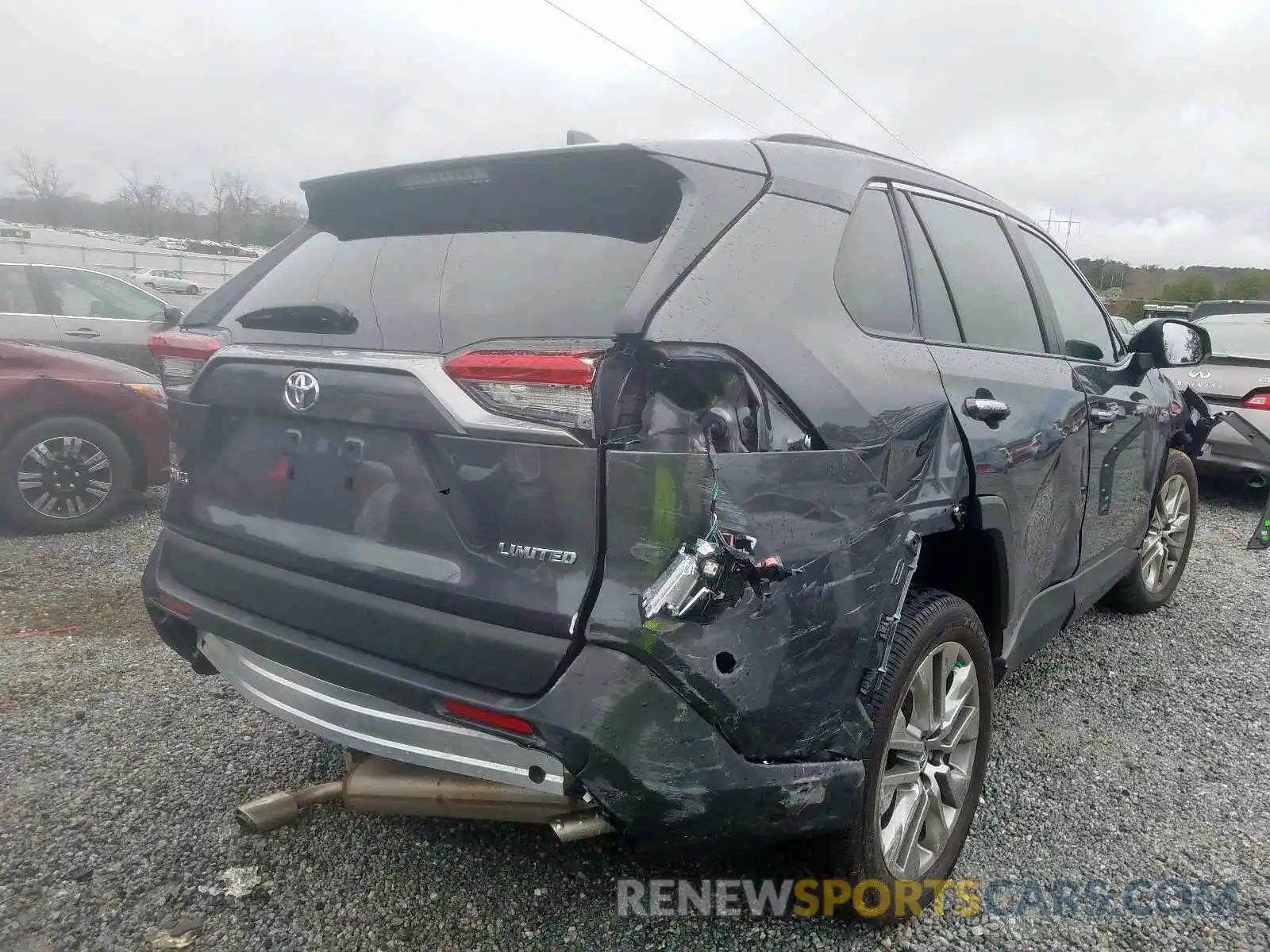 4 Photograph of a damaged car 2T3Y1RFVXKC009635 TOYOTA RAV4 2019