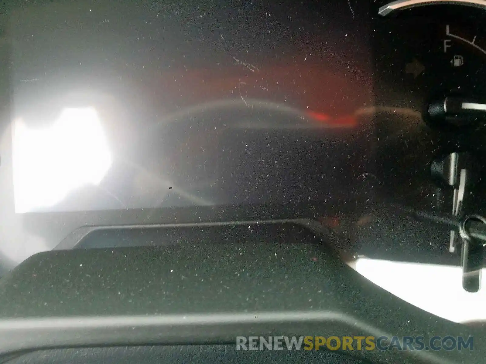 8 Photograph of a damaged car 2T3Y1RFVXKC009635 TOYOTA RAV4 2019