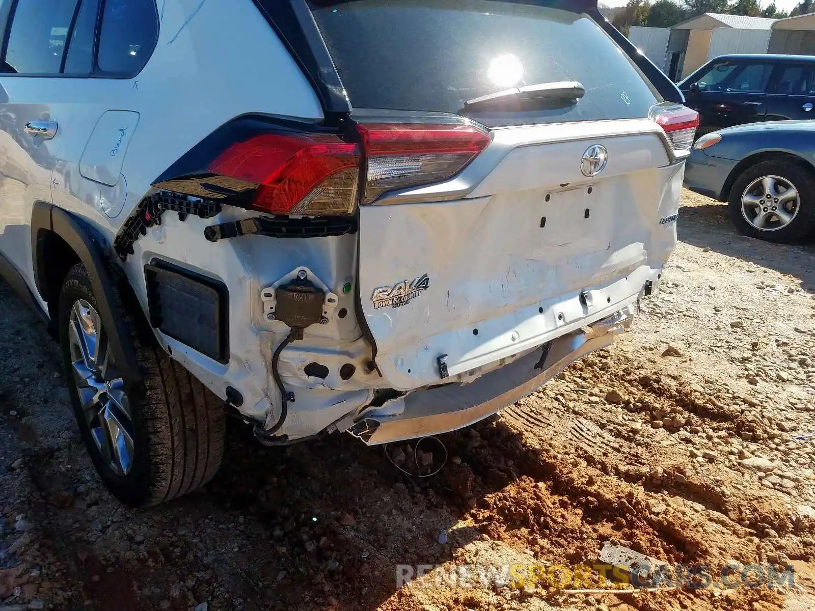 9 Фотография поврежденного автомобиля 2T3Y1RFVXKC011403 TOYOTA RAV4 2019