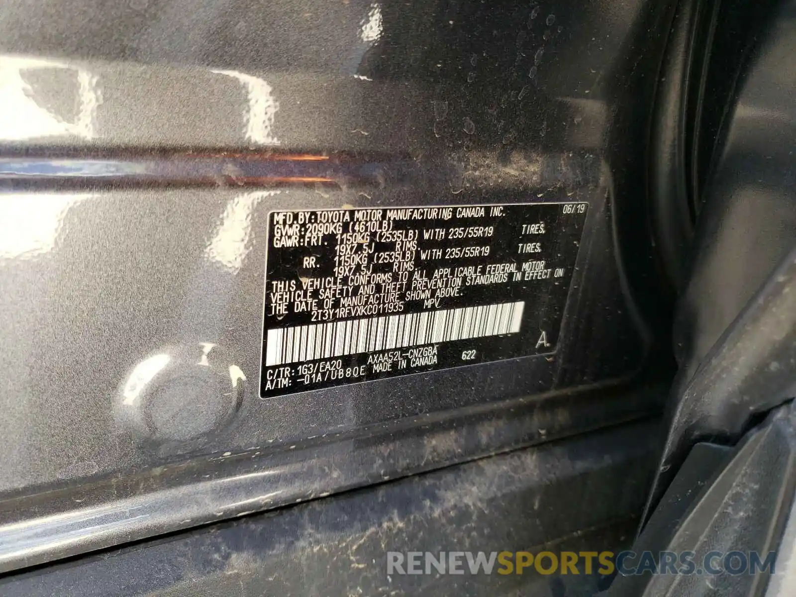 10 Photograph of a damaged car 2T3Y1RFVXKC011935 TOYOTA RAV4 2019