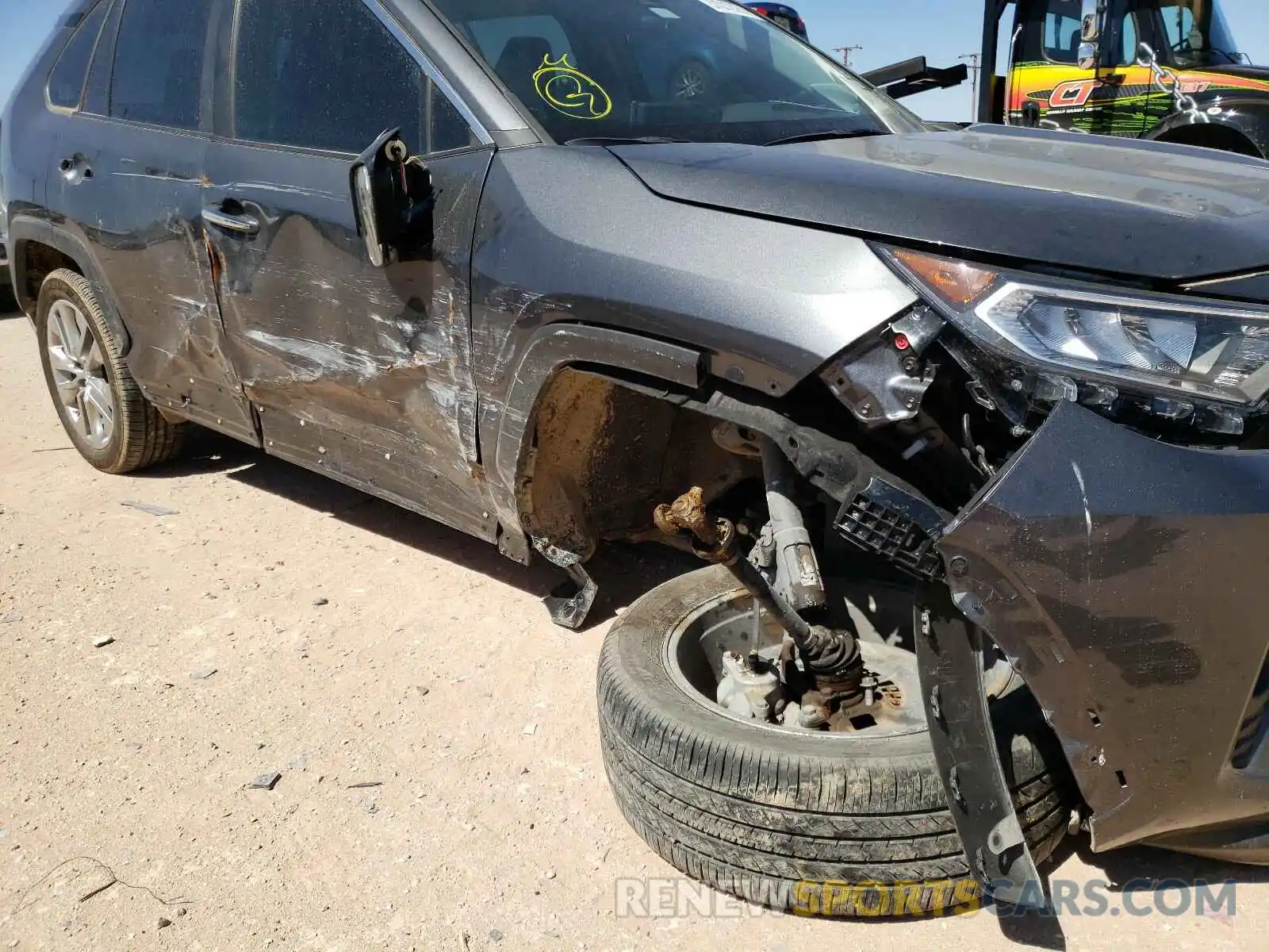 9 Photograph of a damaged car 2T3Y1RFVXKC011935 TOYOTA RAV4 2019