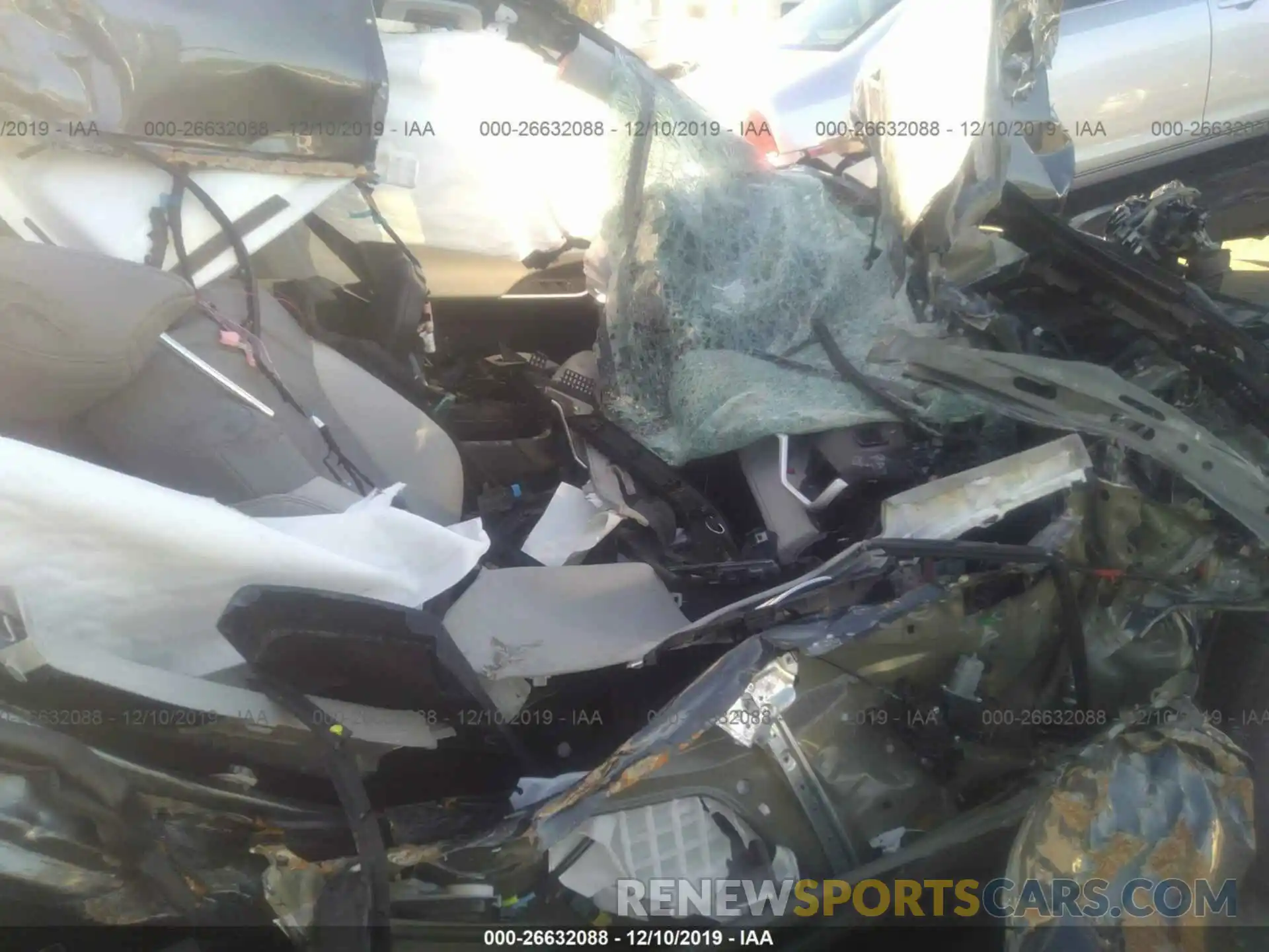 5 Photograph of a damaged car 2T3Y1RFVXKC014169 TOYOTA RAV4 2019