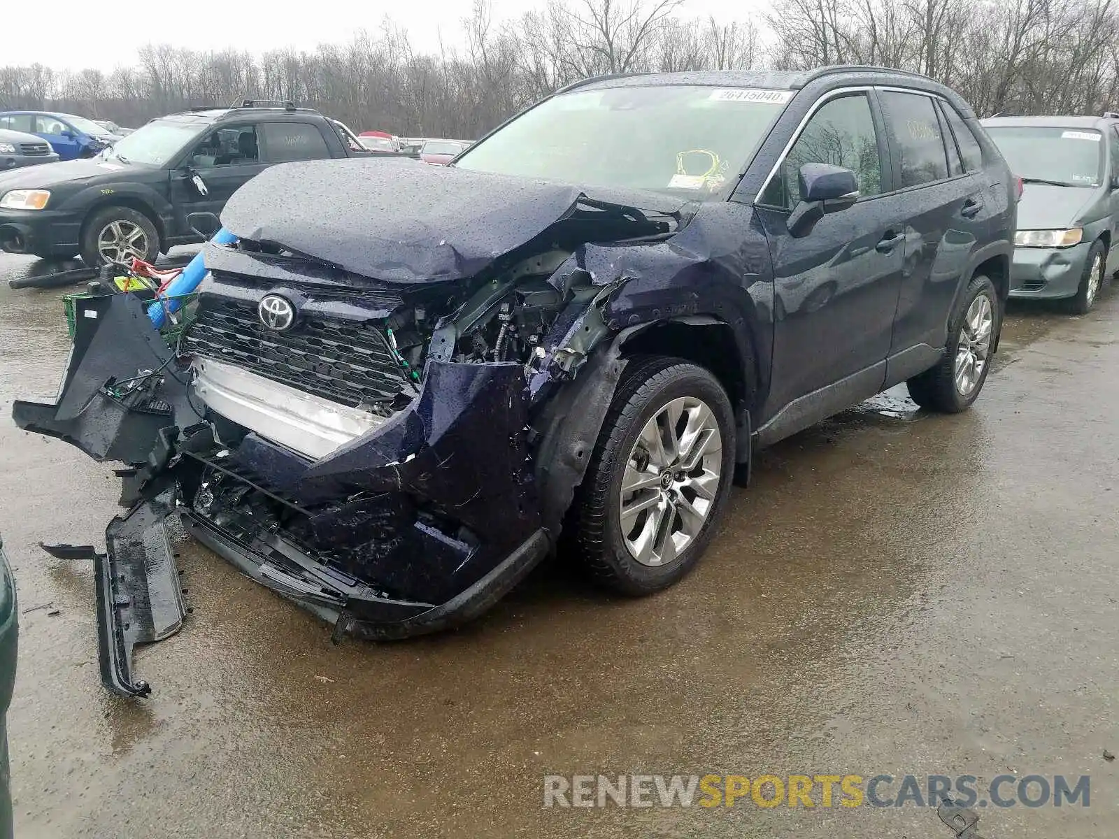 2 Photograph of a damaged car JTMA1RFV0KD018180 TOYOTA RAV4 2019