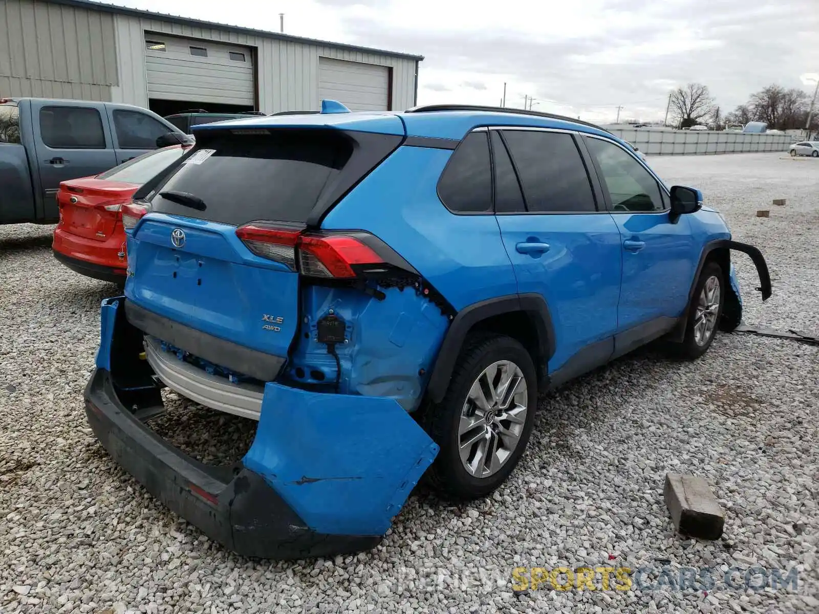 4 Фотография поврежденного автомобиля JTMA1RFV0KD021046 TOYOTA RAV4 2019