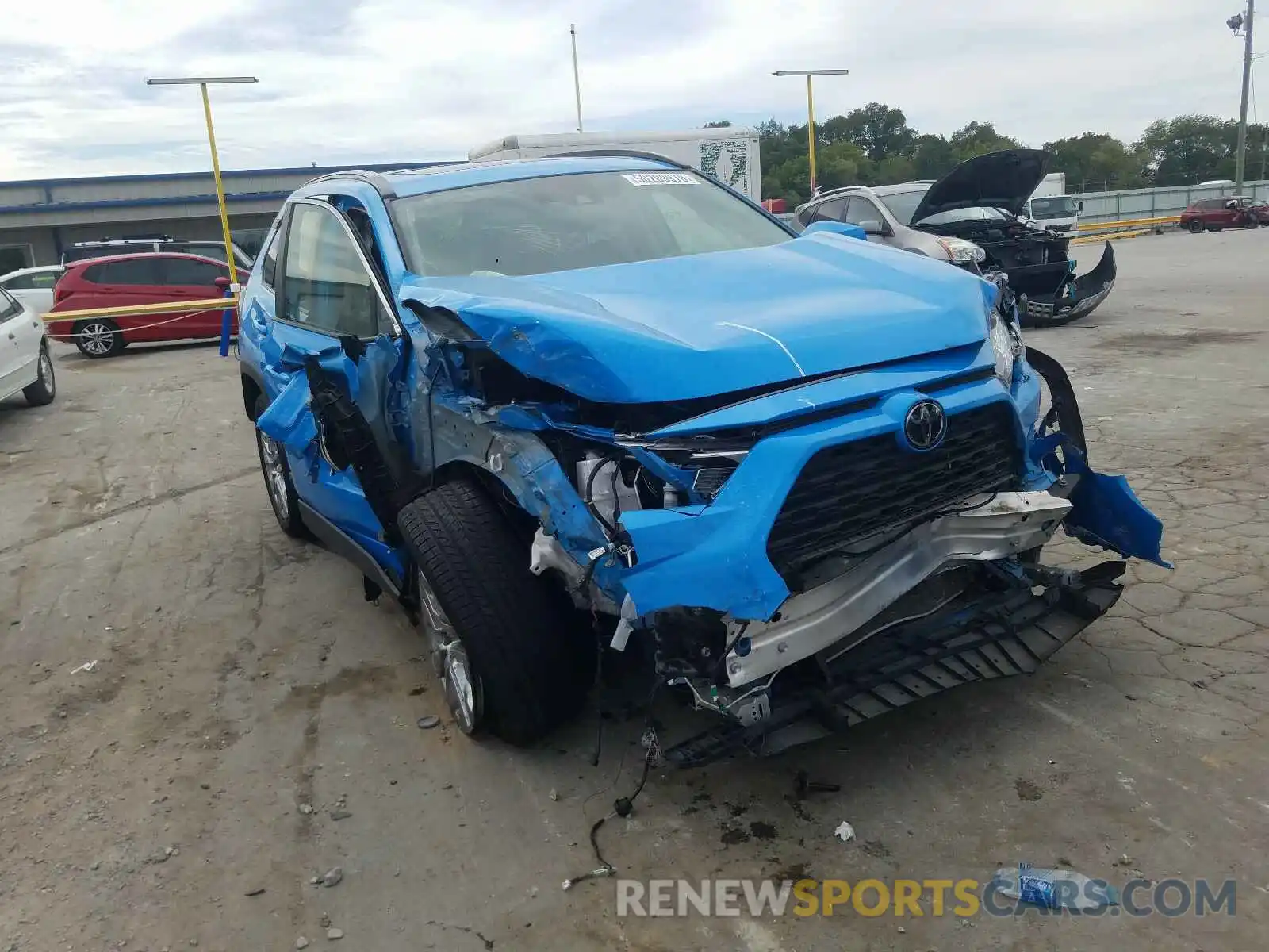 9 Photograph of a damaged car JTMA1RFV0KD024982 TOYOTA RAV4 2019