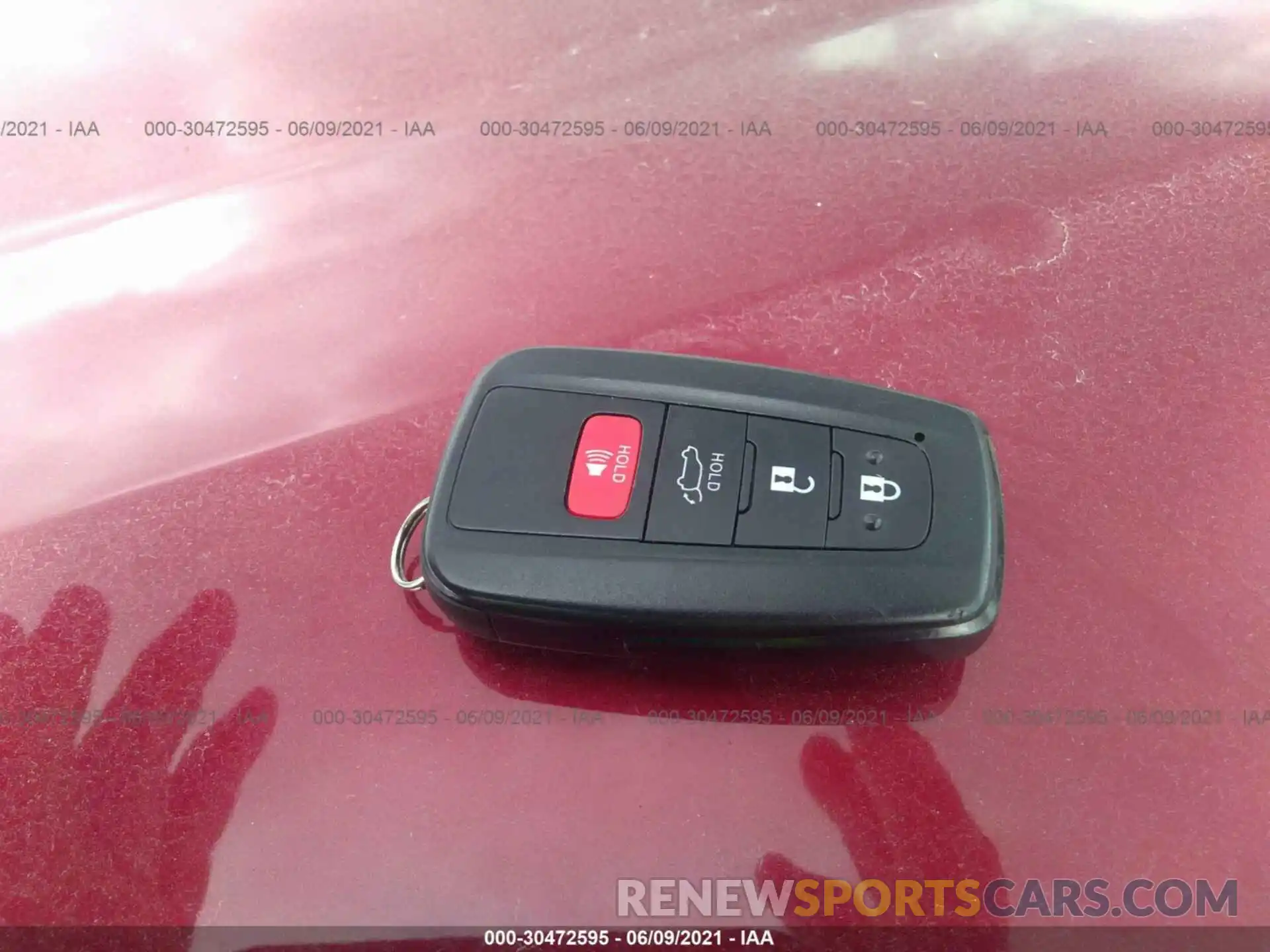 11 Фотография поврежденного автомобиля JTMA1RFV0KD027249 TOYOTA RAV4 2019