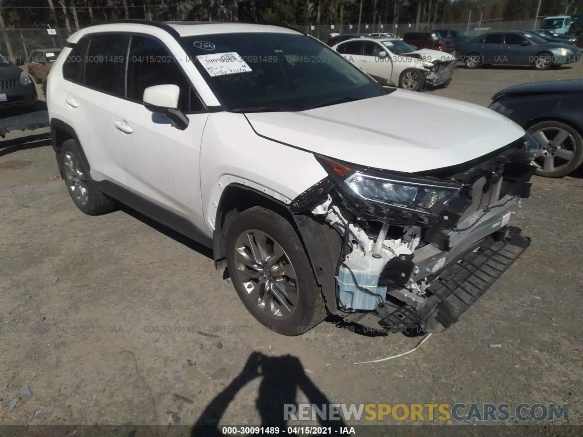 1 Photograph of a damaged car JTMA1RFV0KD500342 TOYOTA RAV4 2019