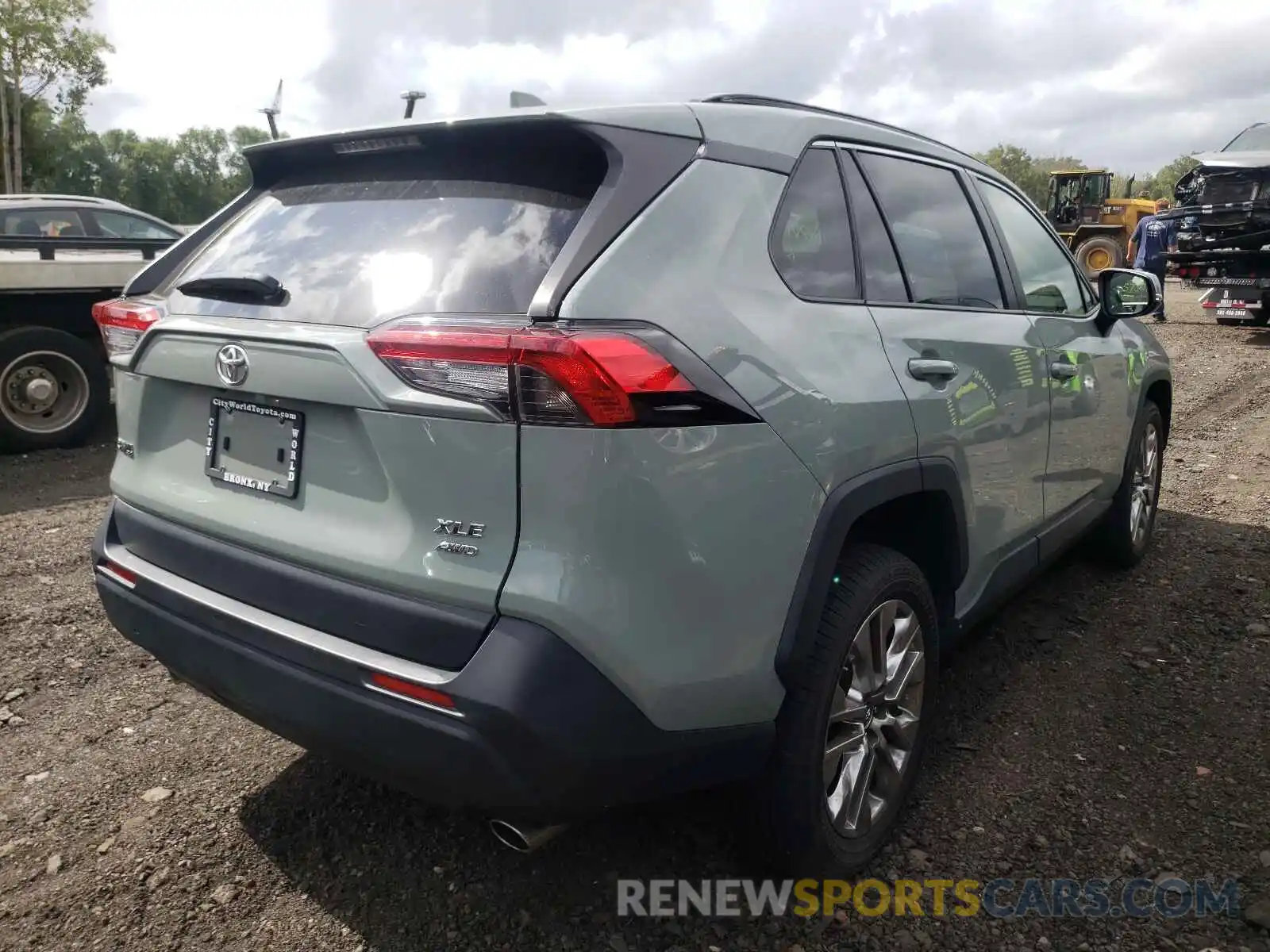 4 Photograph of a damaged car JTMA1RFV0KD508120 TOYOTA RAV4 2019