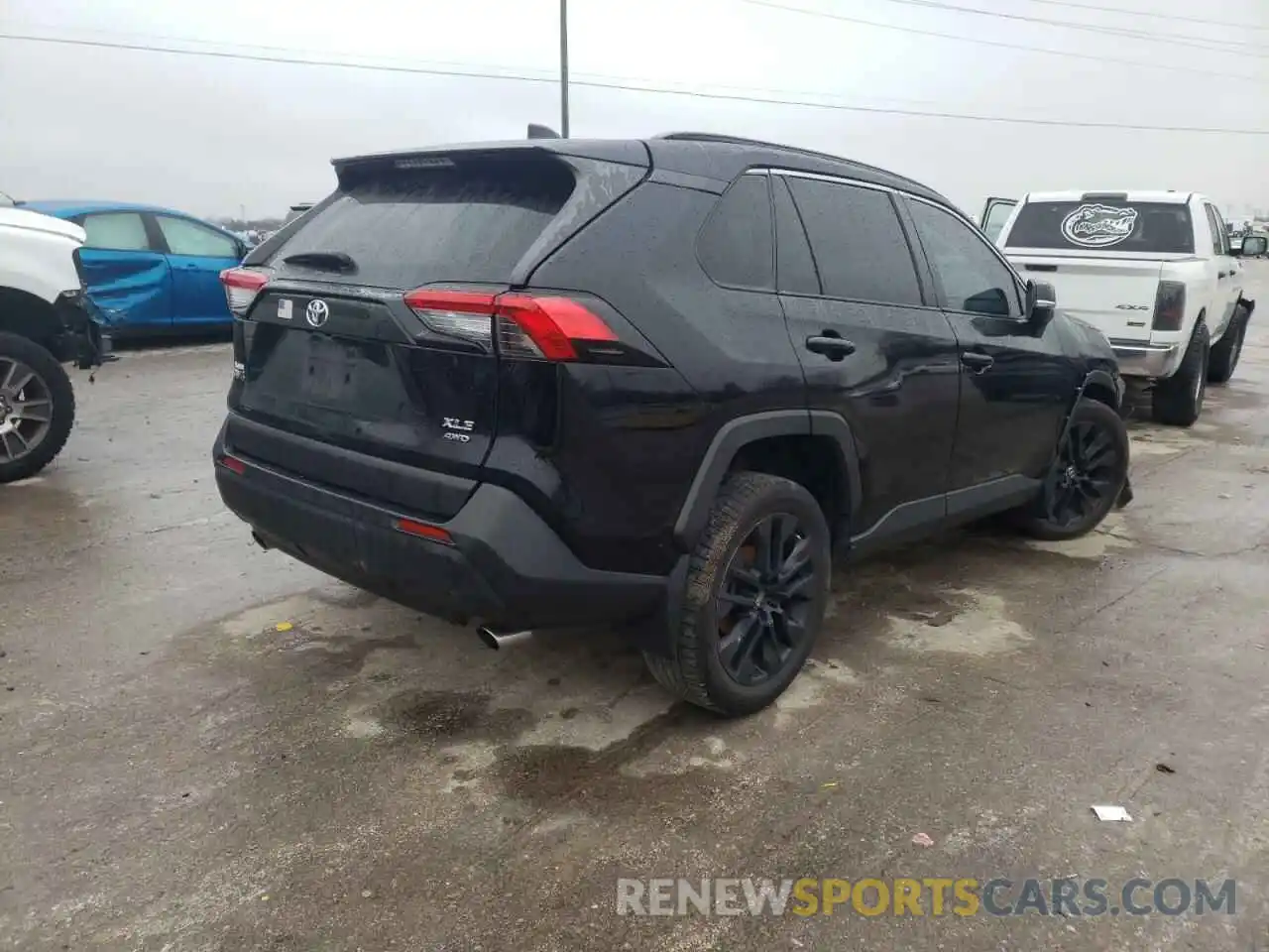 4 Photograph of a damaged car JTMA1RFV0KD511499 TOYOTA RAV4 2019